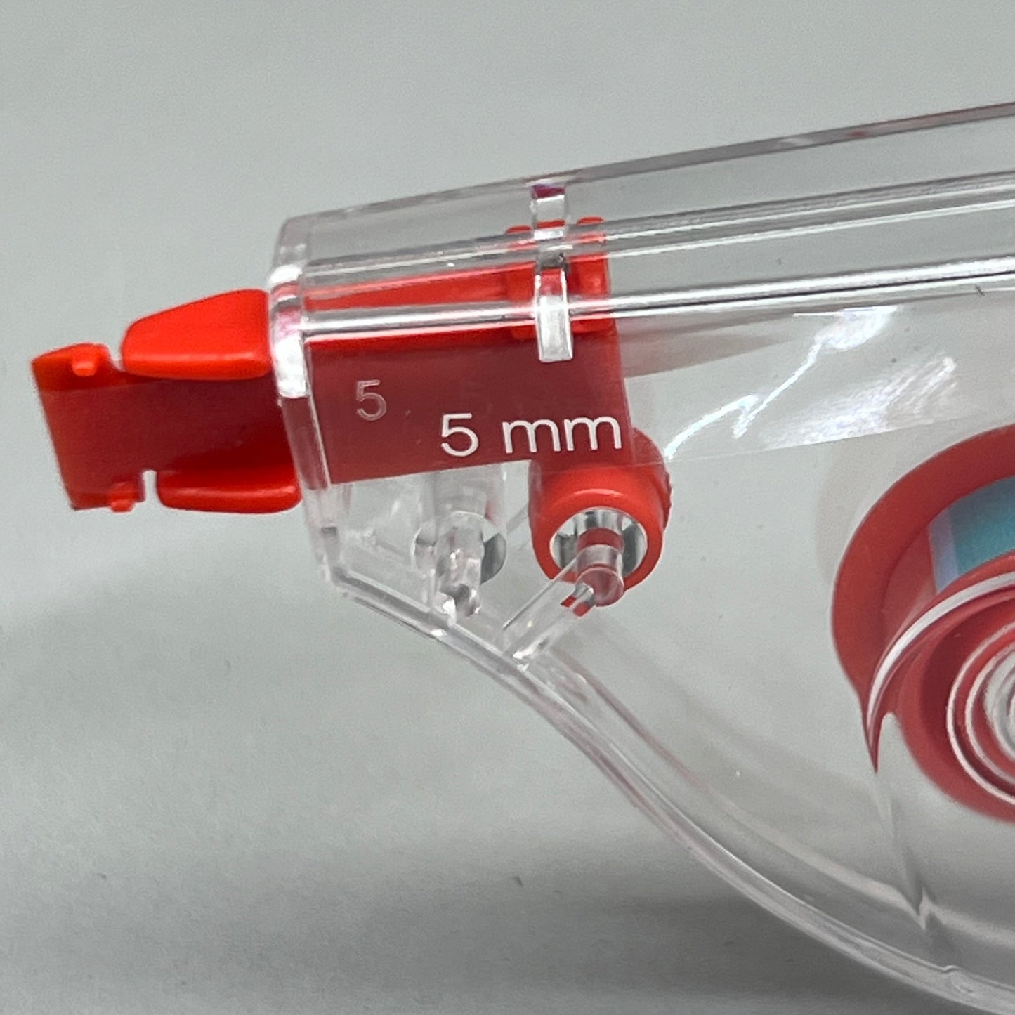 ZA@ UNIVERSAL Correction Tape (6-PK) Side Application UNV75610 5mm x 10.93yd E