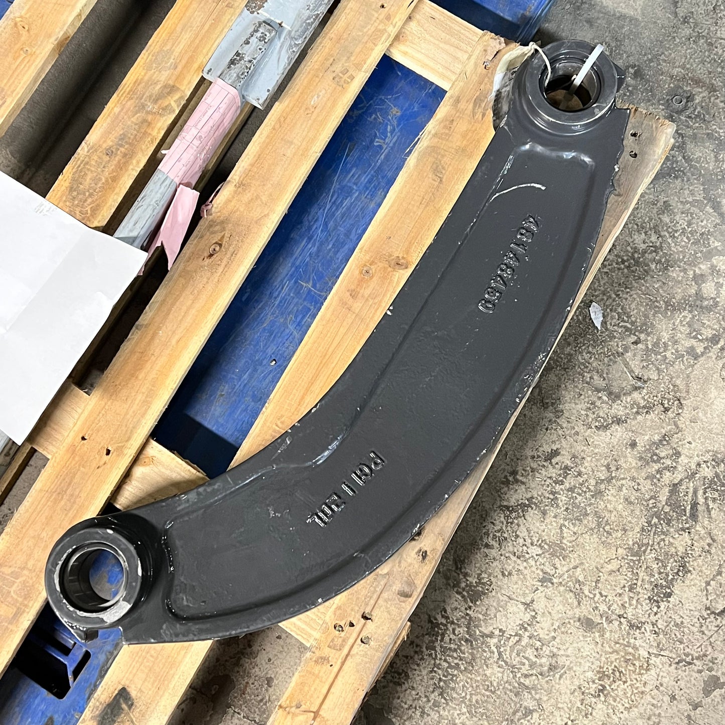 CNH INDUSTRIAL Genuine Parts Link Conrod for Compact Wheel Loaders Grey 51485476