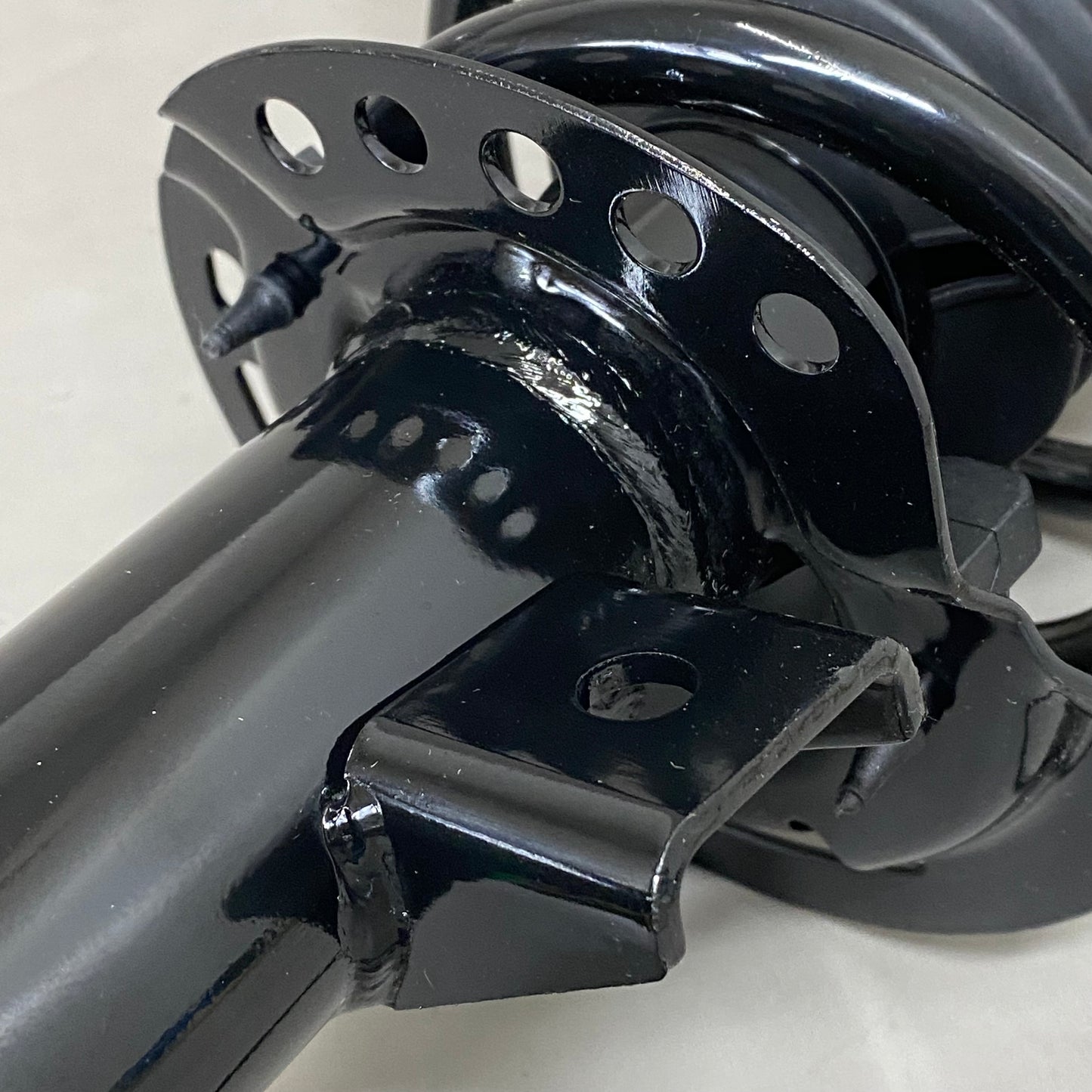 ARNOTT Front Right Coil For Licoln MKZ/ Ford Fushion 11"x32"x9" Black SK-3599