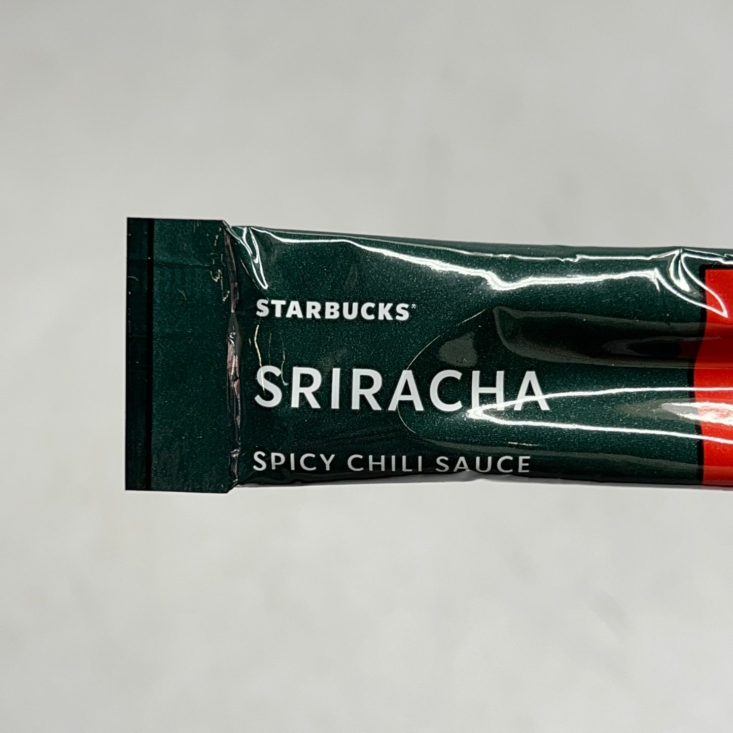 STARBUCKS (30 PACK) Siracha Single Spicy Chili Sauce Packets To Go 9g BB 05/27