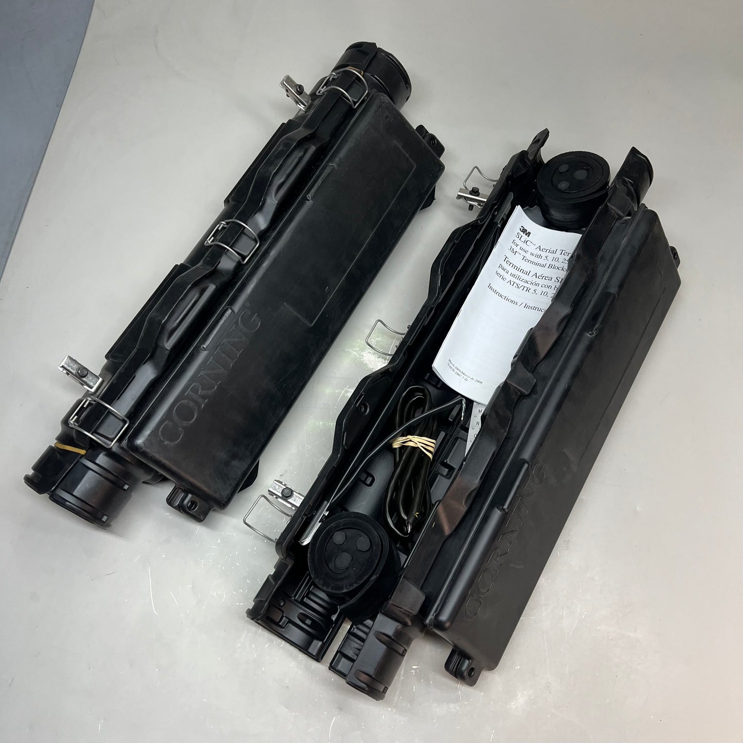 CORNING (2 PACK) Aerial Terminal Dual Terminal Blocks 80611307028 (New Opened)