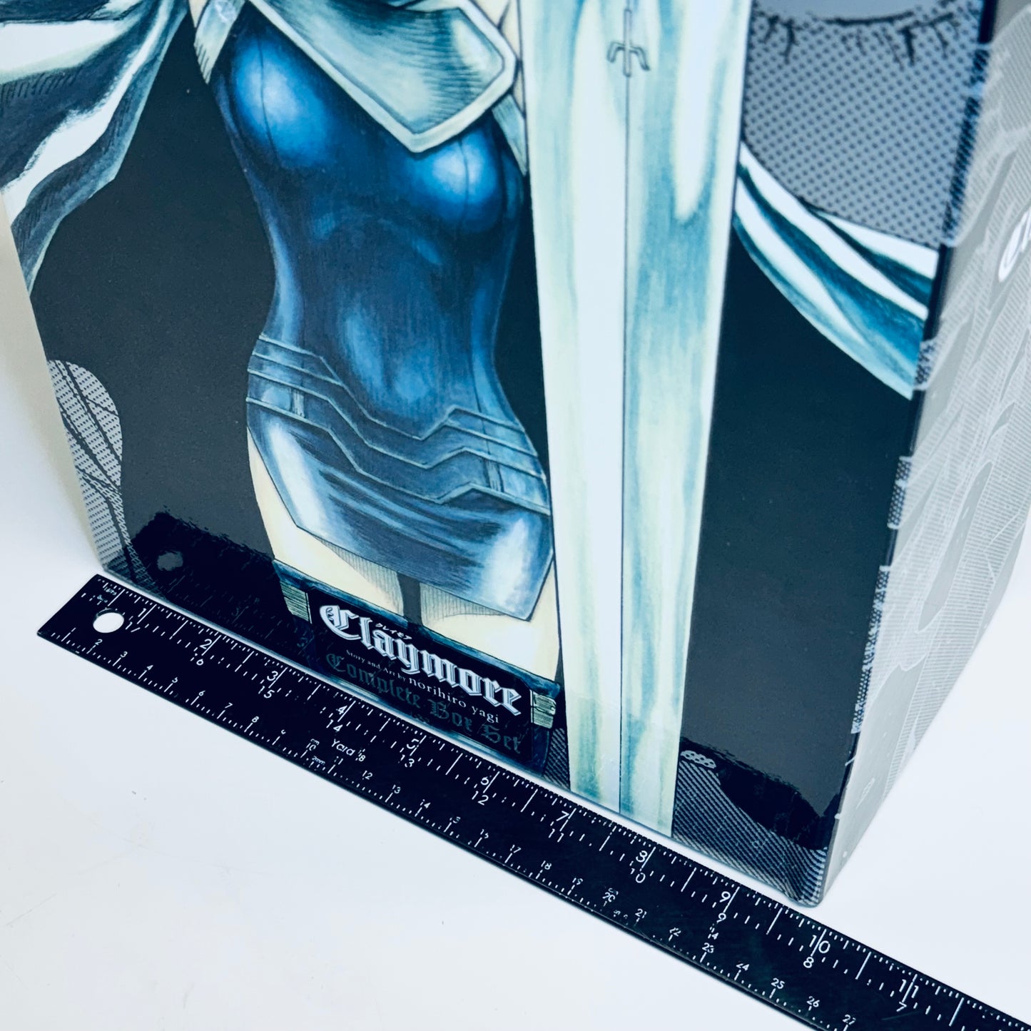 CLAYMORE Complete Box Set (27 Books) Sz 17” H x 10” L x 5.5” W Black & Grey