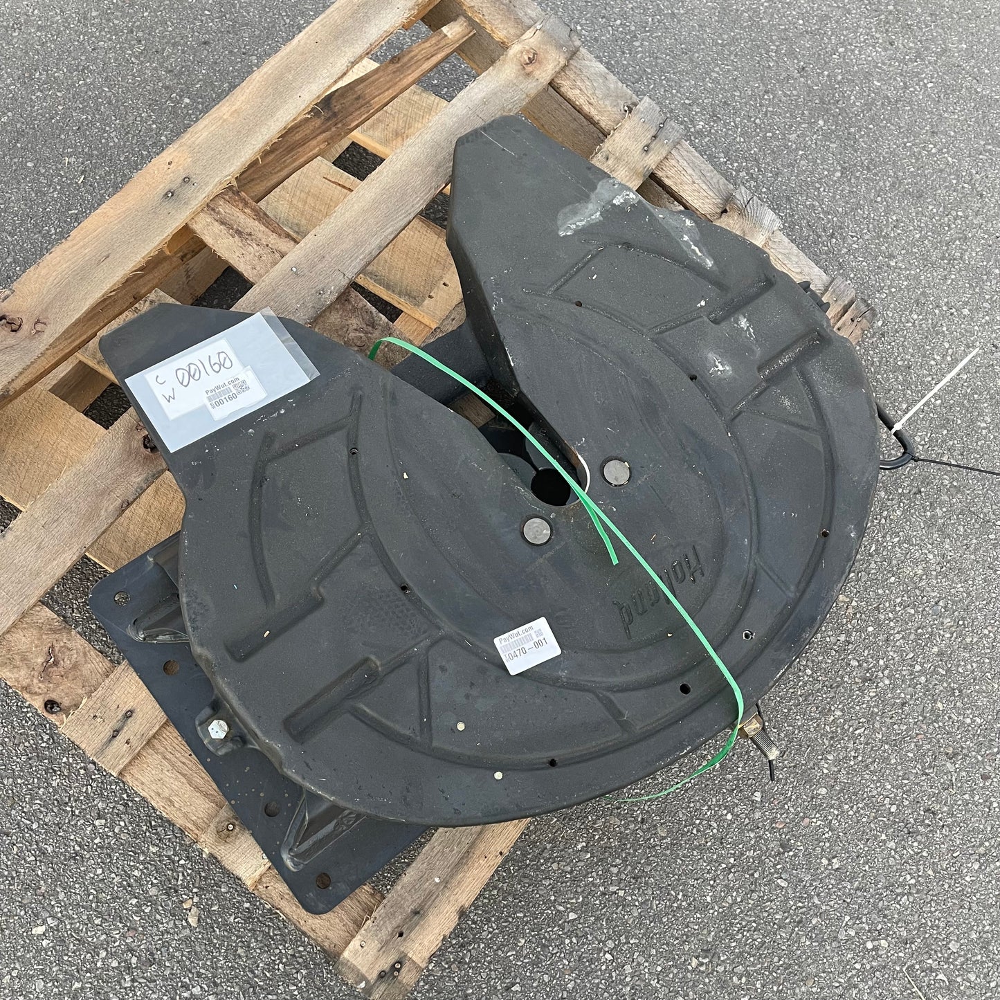 HOLLAND Fifth Wheel Assembly FW35 Flat Plate 5.7 FW35-S12360-1