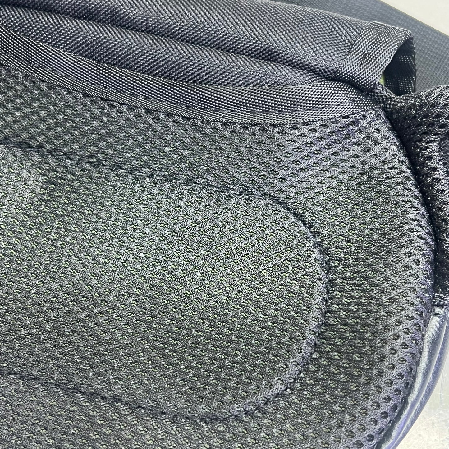 STASH LOGIX Durango Combo Lock Smell Proof Fanny Pack  9" Bag 50" Sling Black