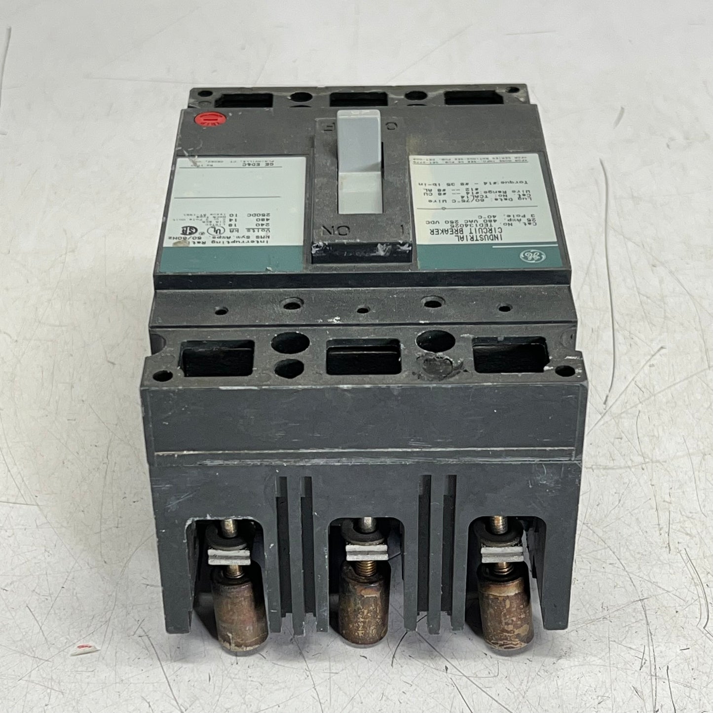 GENERAL ELECTRIC  Molded Case Circuit Breaker 23 AMP 3 Pole TED134025 (Used)