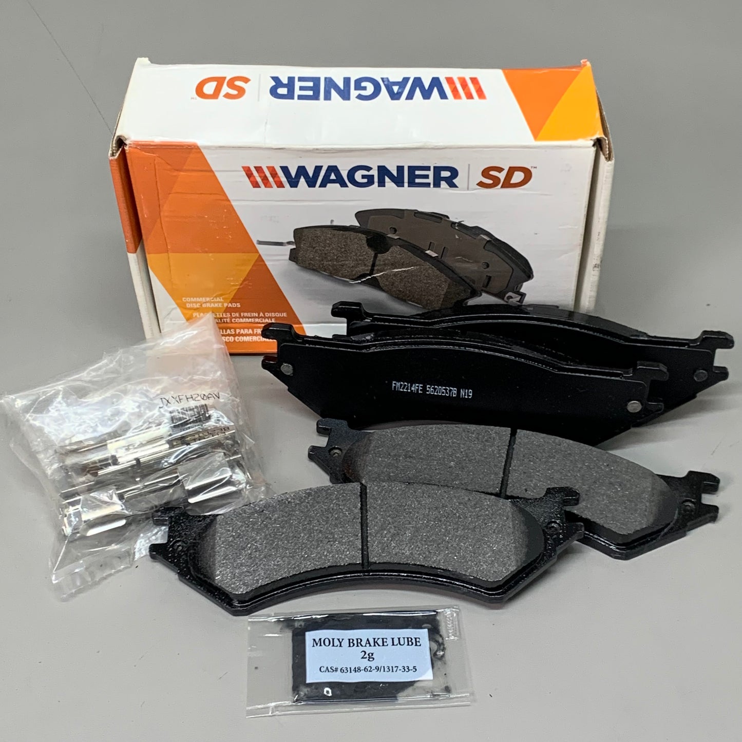 WAGNER SD Semi-Metallic Rear Disc Brake Pads Set Black 8" x 2" SX802