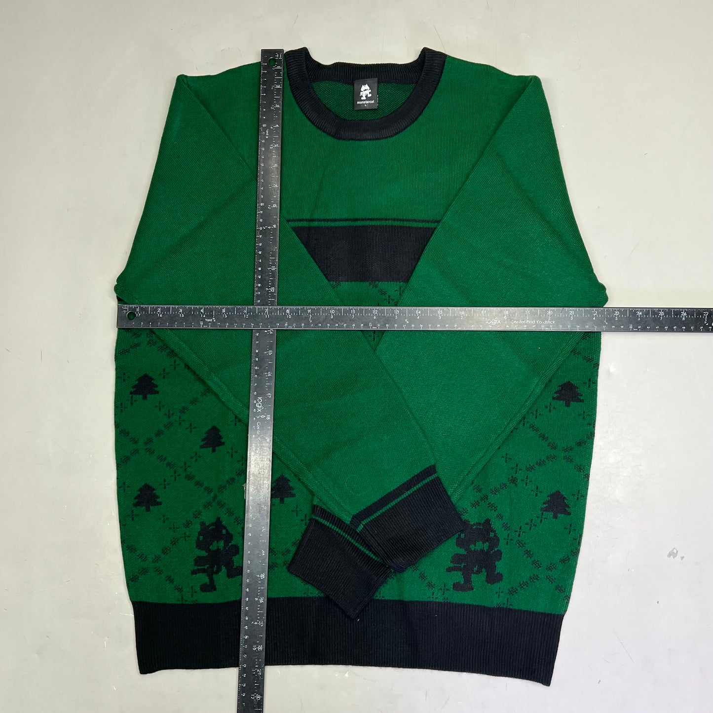 MONSTERCAT Records Soft Holiday Monogram Pullover Sweater Men's Sz L Green