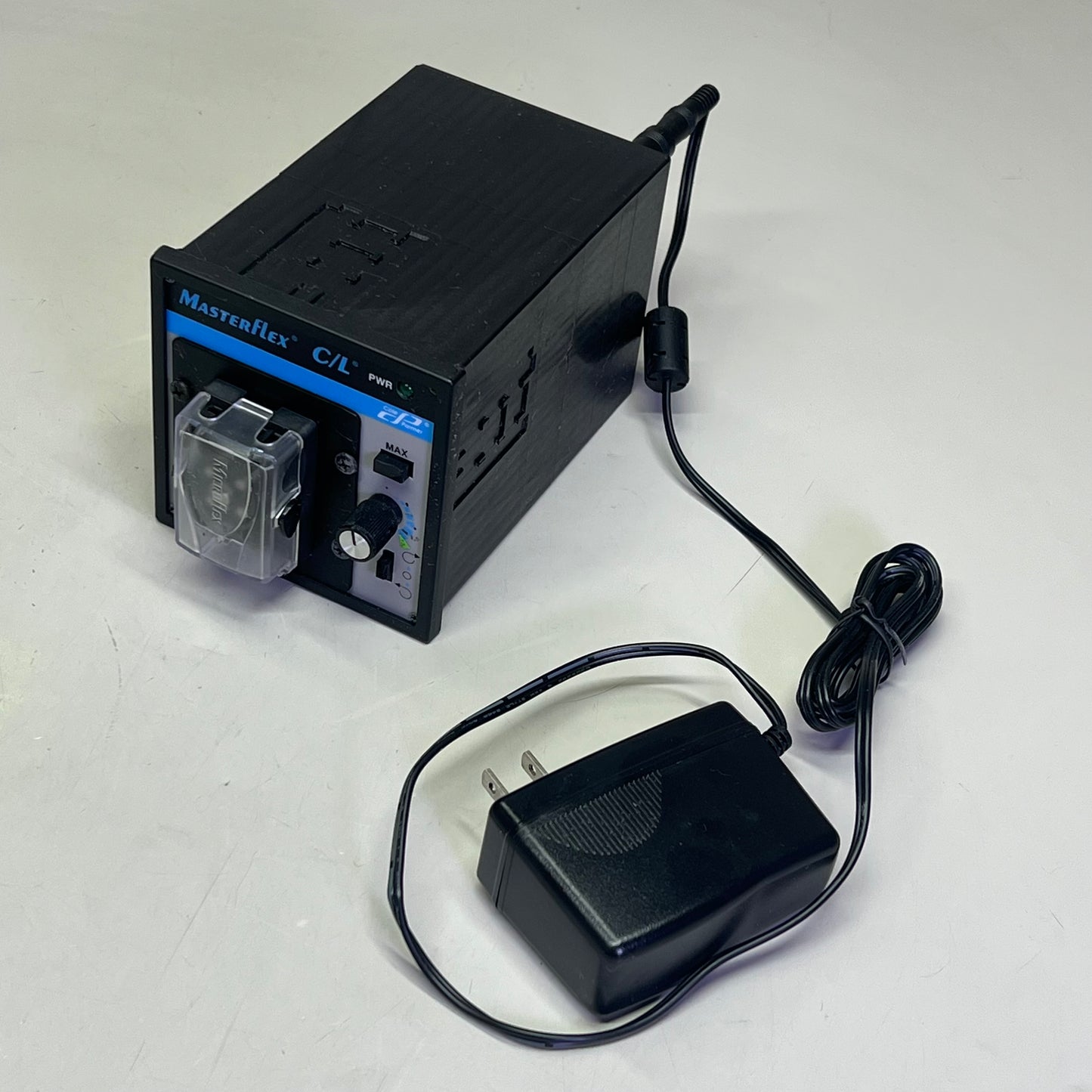 VWR MASTER FLEX C/L Analog Variable-Speed Pump 50-300 RPM Black MFLX77122-24