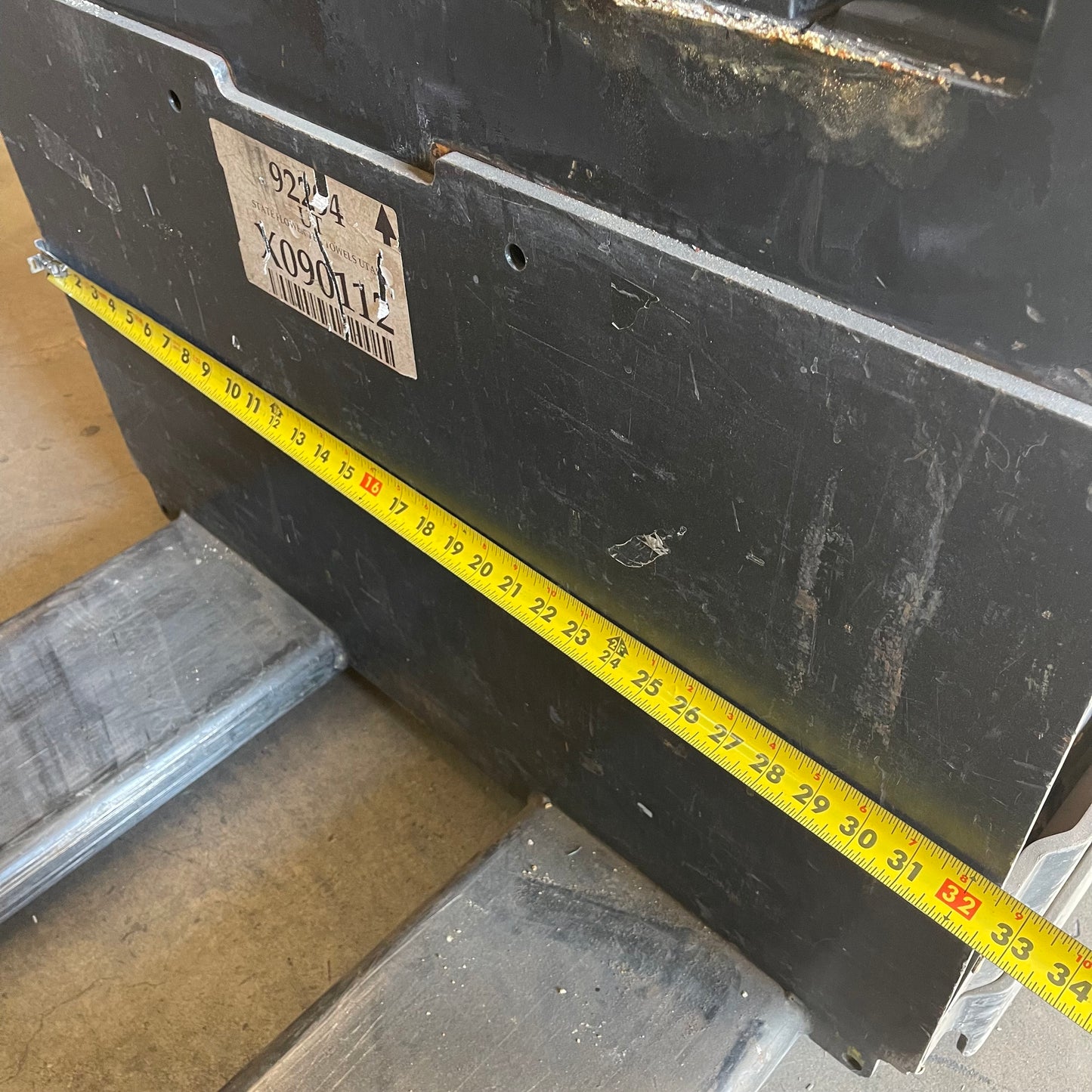 Z@ CROWN End Control Electric Pallet Jack PE 4500 Black & Grey (Used, Working)