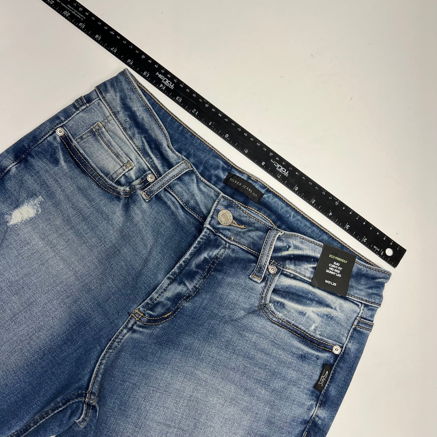 SILVER JEANS CO Distressed Suki Skinny Leg Jeans Women's Sz 31/29 Indigo