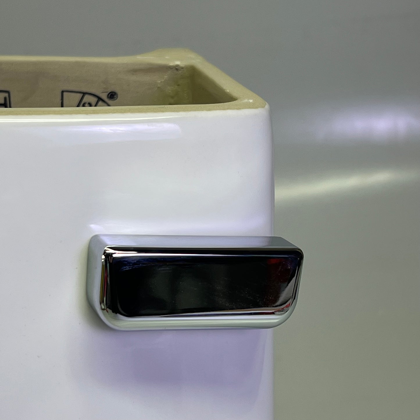 SLOAN Rough-In Toilet Tank W/ RH Trip Lever 1.28 GPF - 12" White 2104110 ST4110