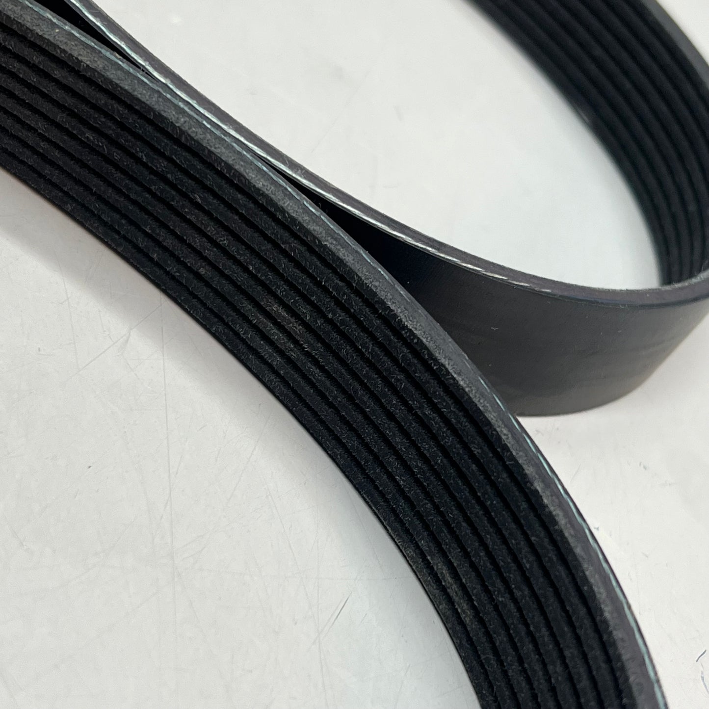 JHON DEERE Fan Drive PK Section V-Belt Tractor & Sprayer 98" Black R245223