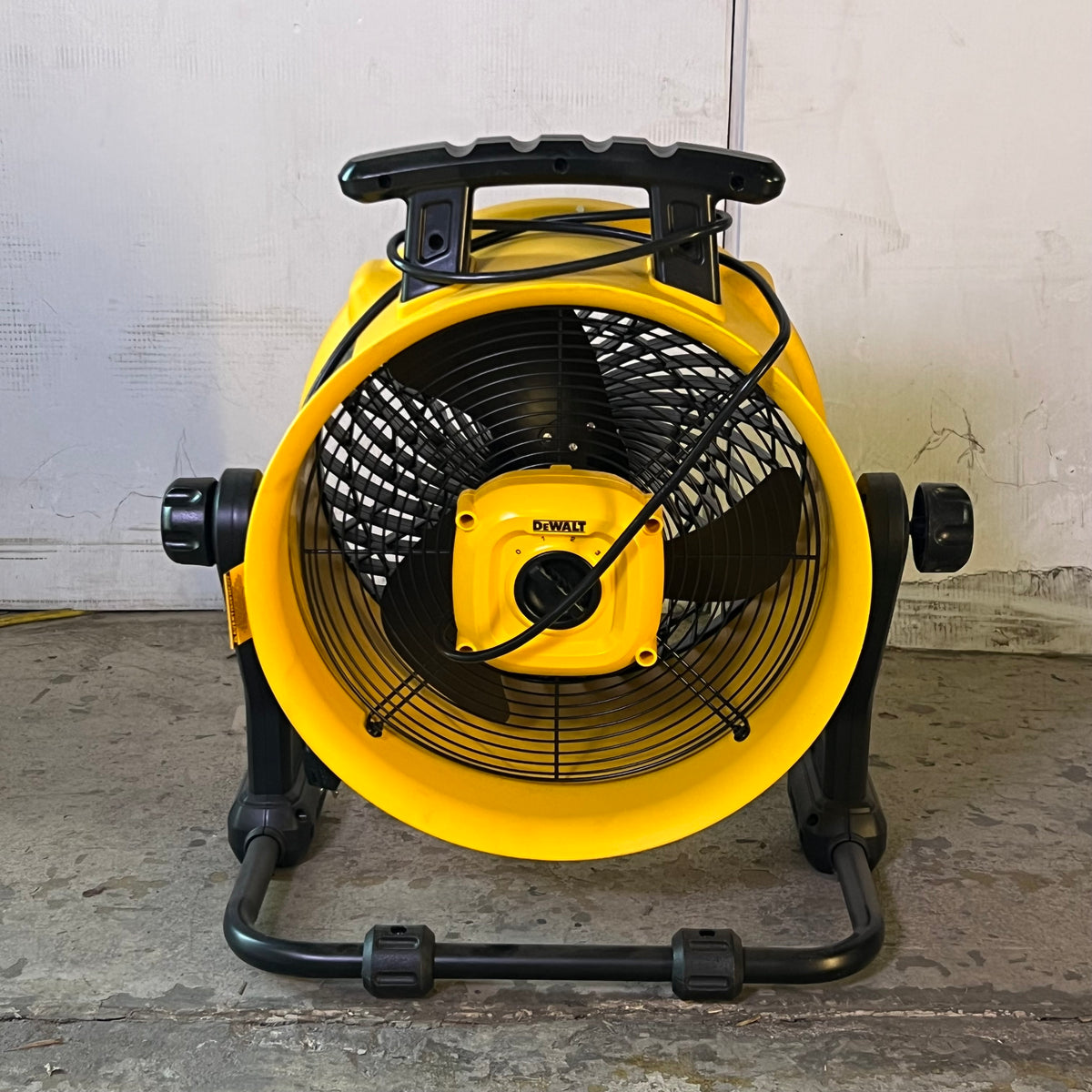 DEWALT 16" High Velocity Shop Fan 3-Speed 360-Degree Tilt - Yellow DXF1616 (Customer Return)