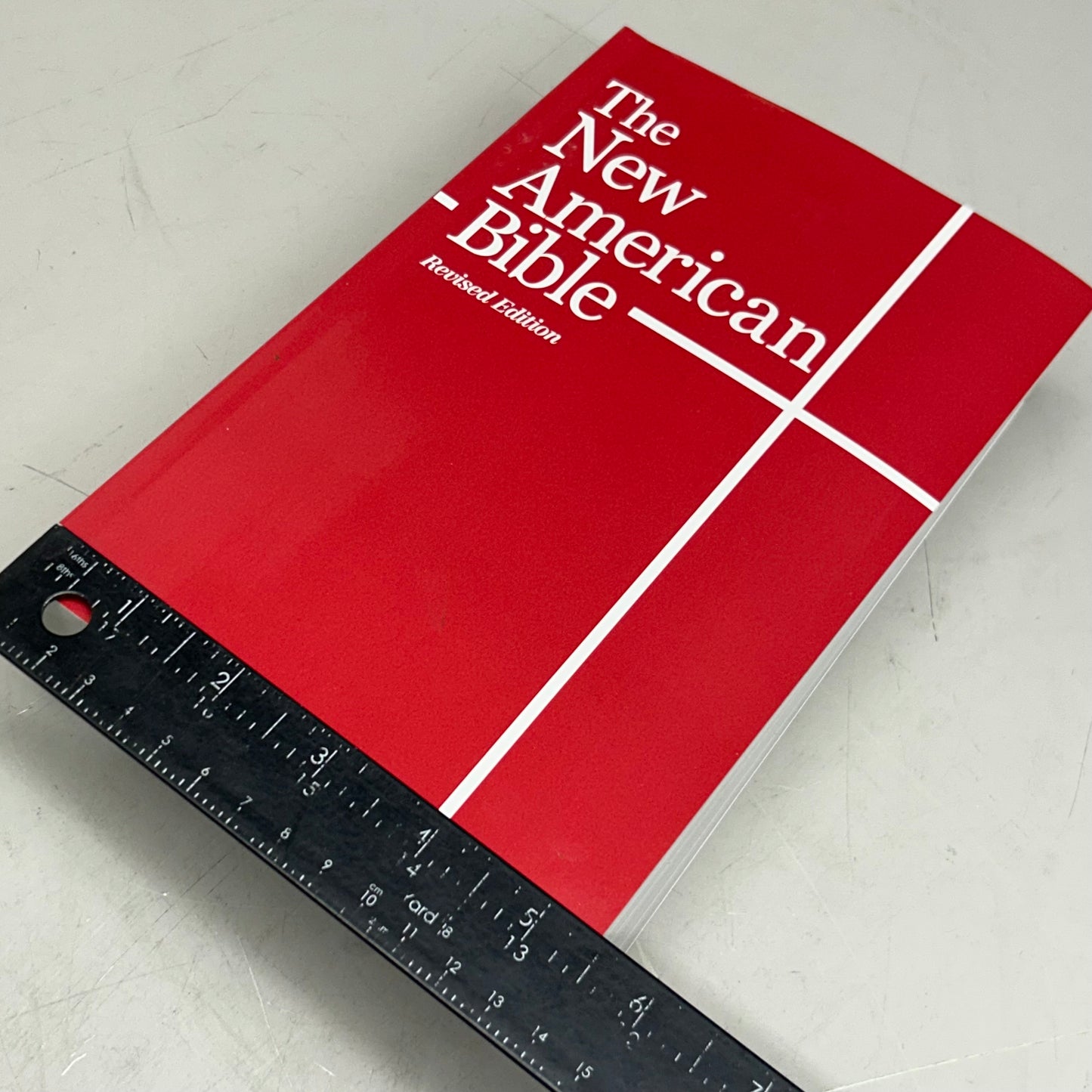 WORLD BIBLE PUBLISHING The New American Bible Revised Edition  1394 Pages Red
