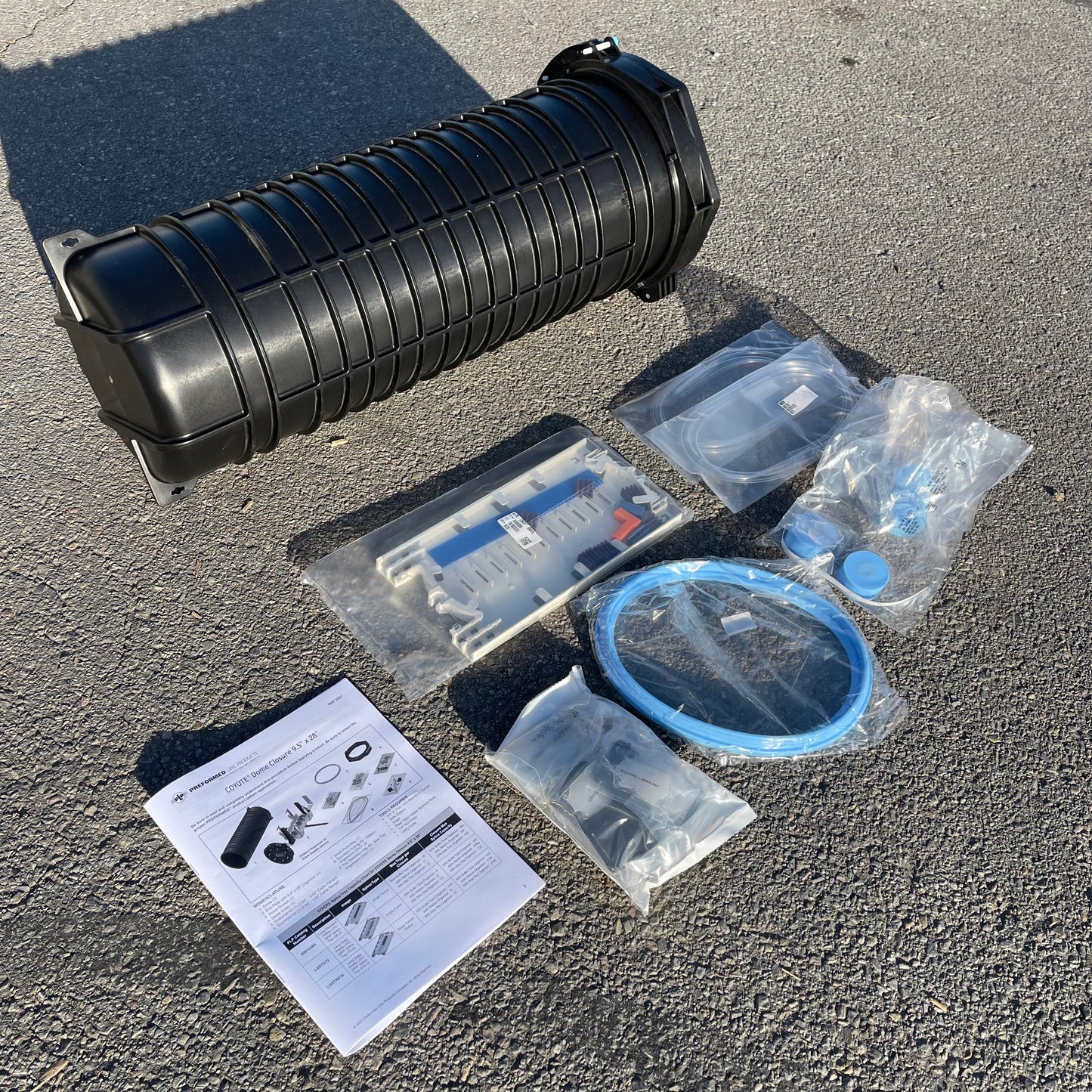 PLP Coyote Dome Enclosure 9.5” x 28” Black