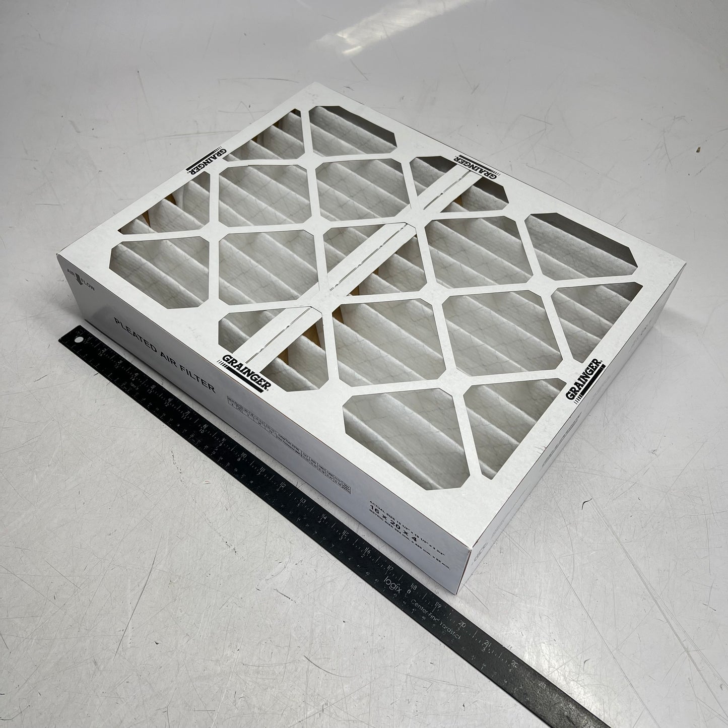ZA@ GRAINGER  (6 PACK) Merv 7 Pleat Captures 75-80% of Partials 16X20X4 White 5W516