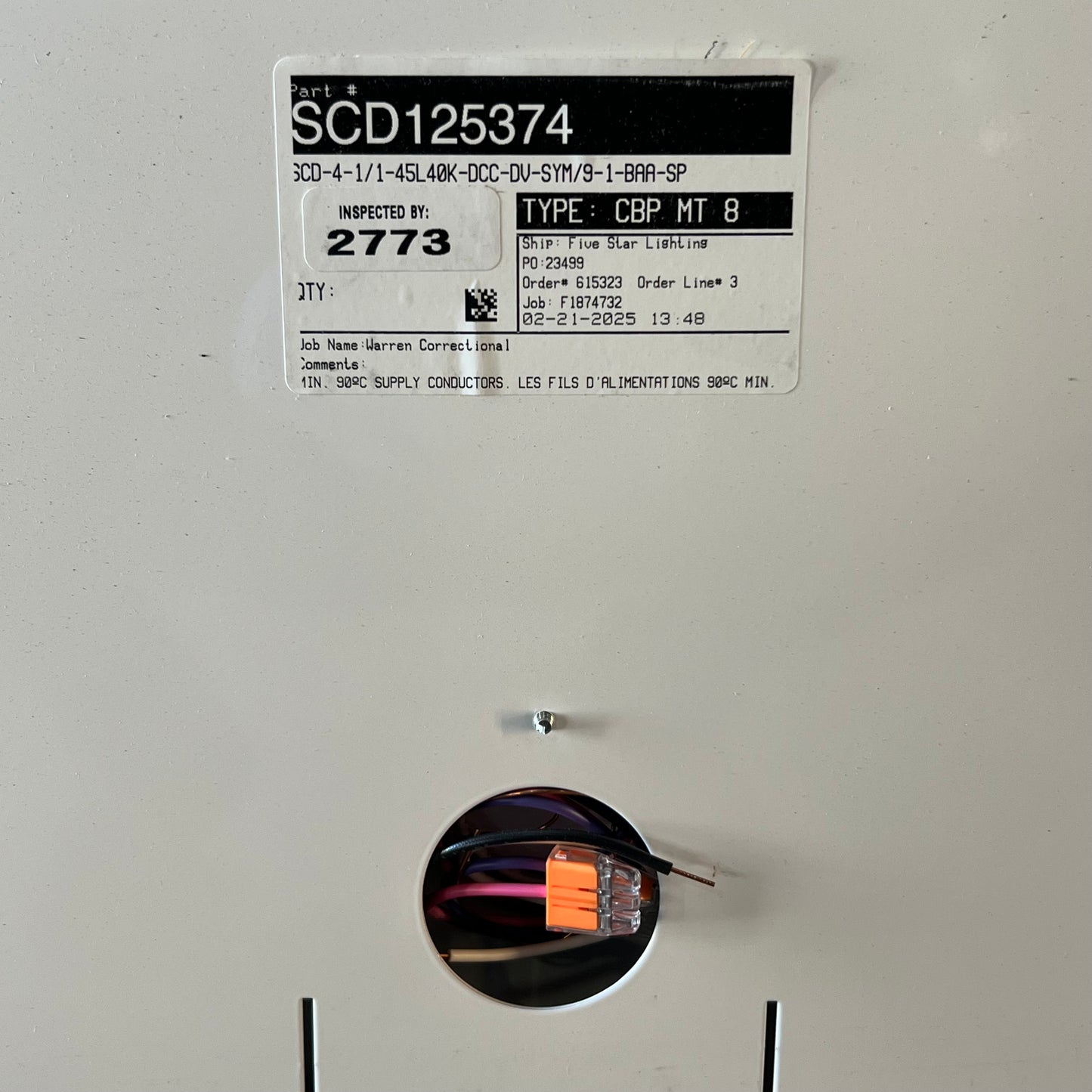 SUPPLY CONDUCTORS Lighting SCD125374 Type: CBP-MT-8 Sz 24"W x 51"L x 5"T