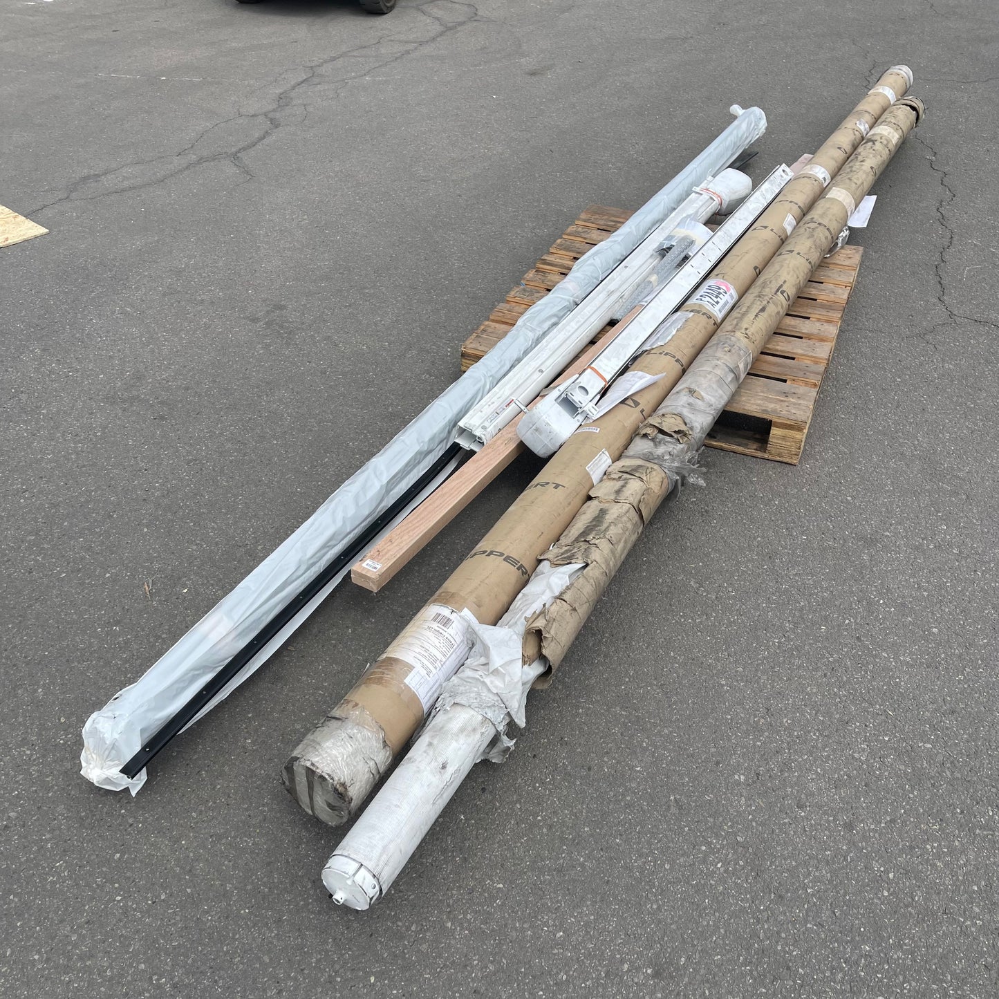 ZA@ Pallet of MIXED Awning Parts & Wood Board (AS-IS)