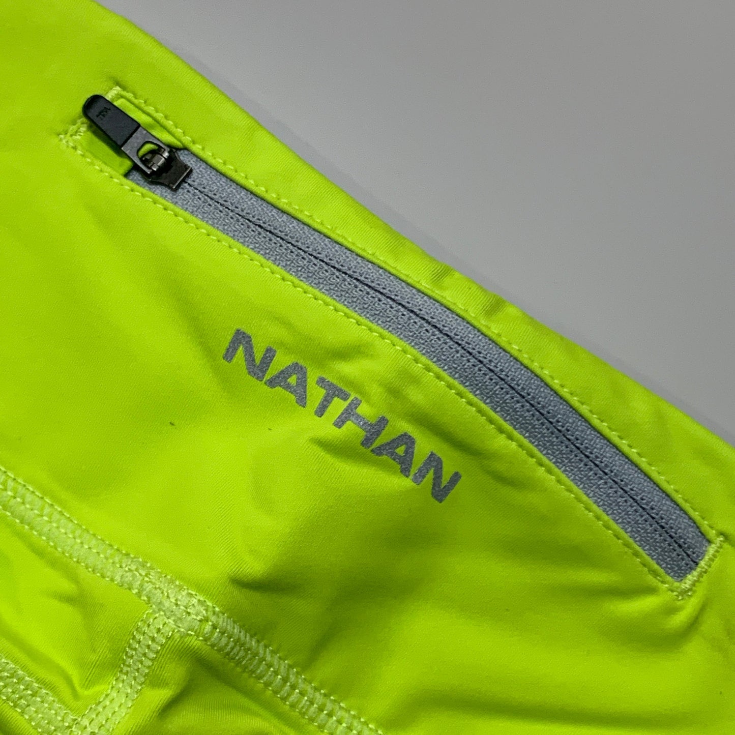 NATHAN Interval 3" Inseam Bike Short Women's Bright Lime Sz XS NS51040-50119-XS