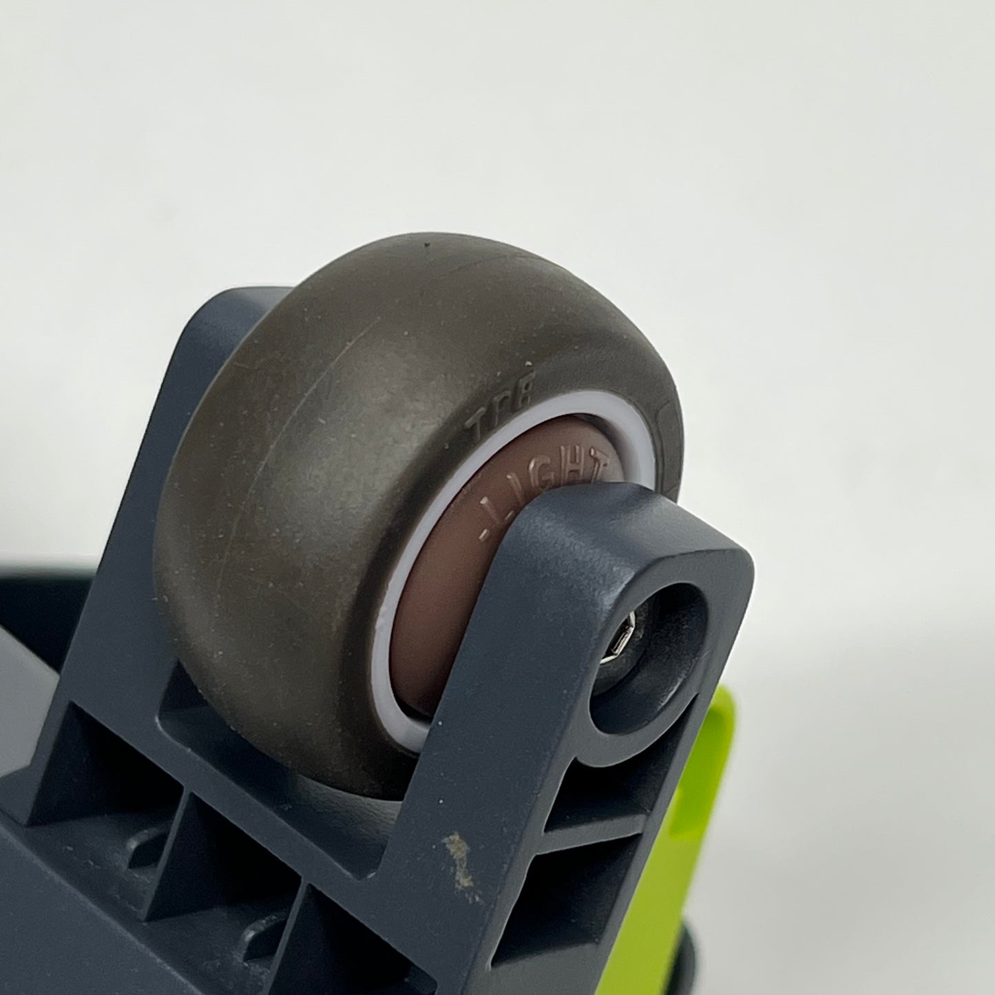 PUZU Replacement CC1 Carpet Assembly Part Grey/Neon Green 19999000650
