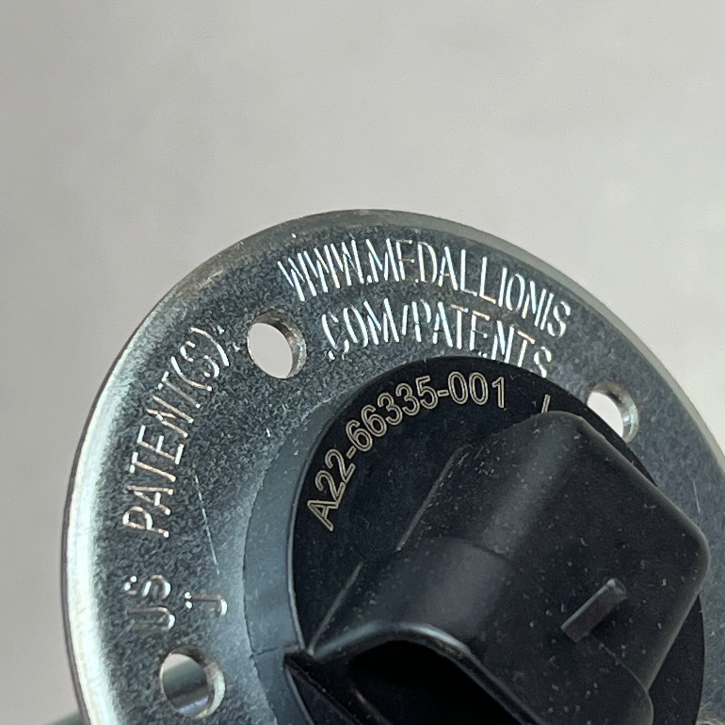 FREIGHLINER BTR Tank Sender Fuel Level For Heavy Duty Trucks A22-66335-001