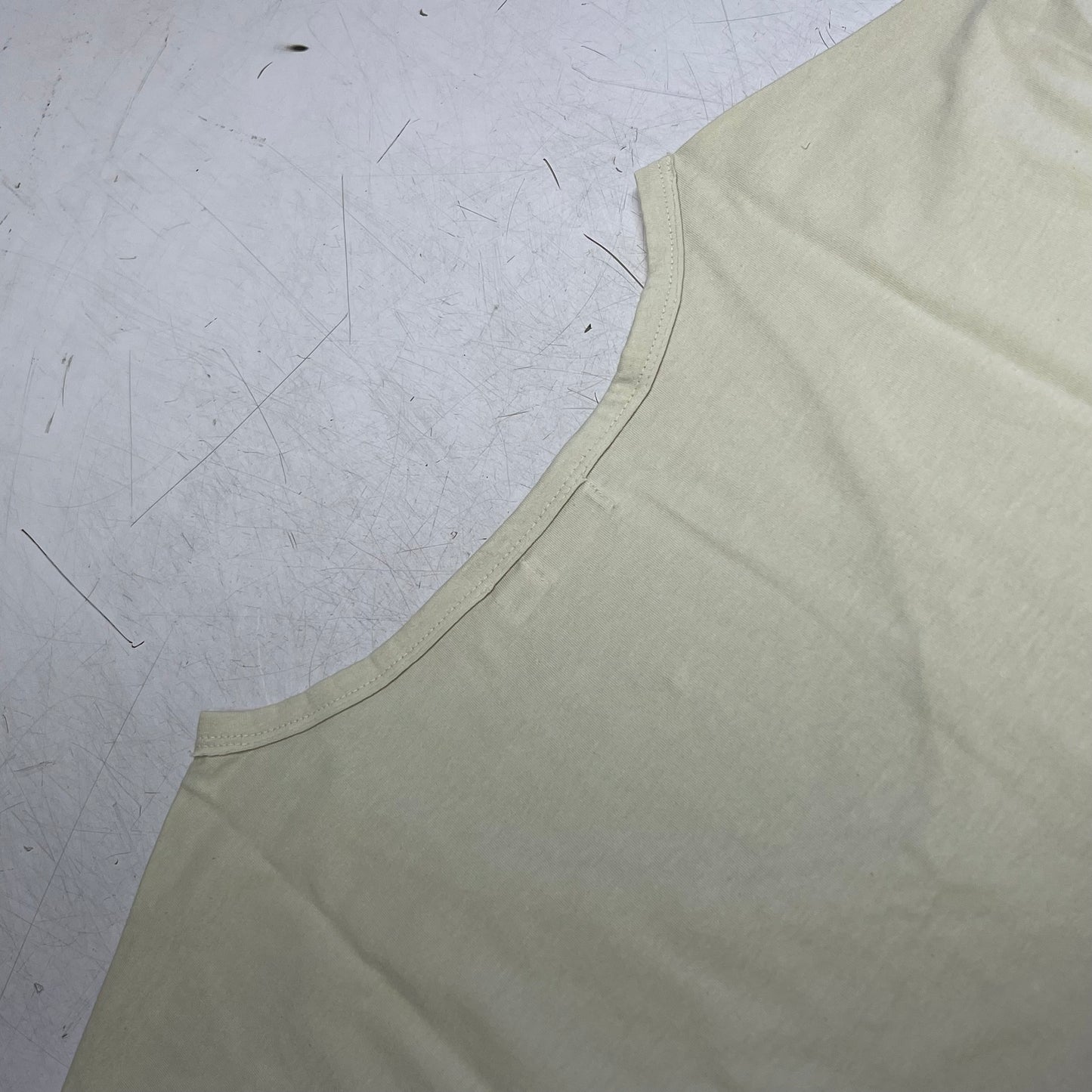 HANES Originals V Neck Tee Shirt W/ Chest Pocket Women's Sz 3X Mellow Beige