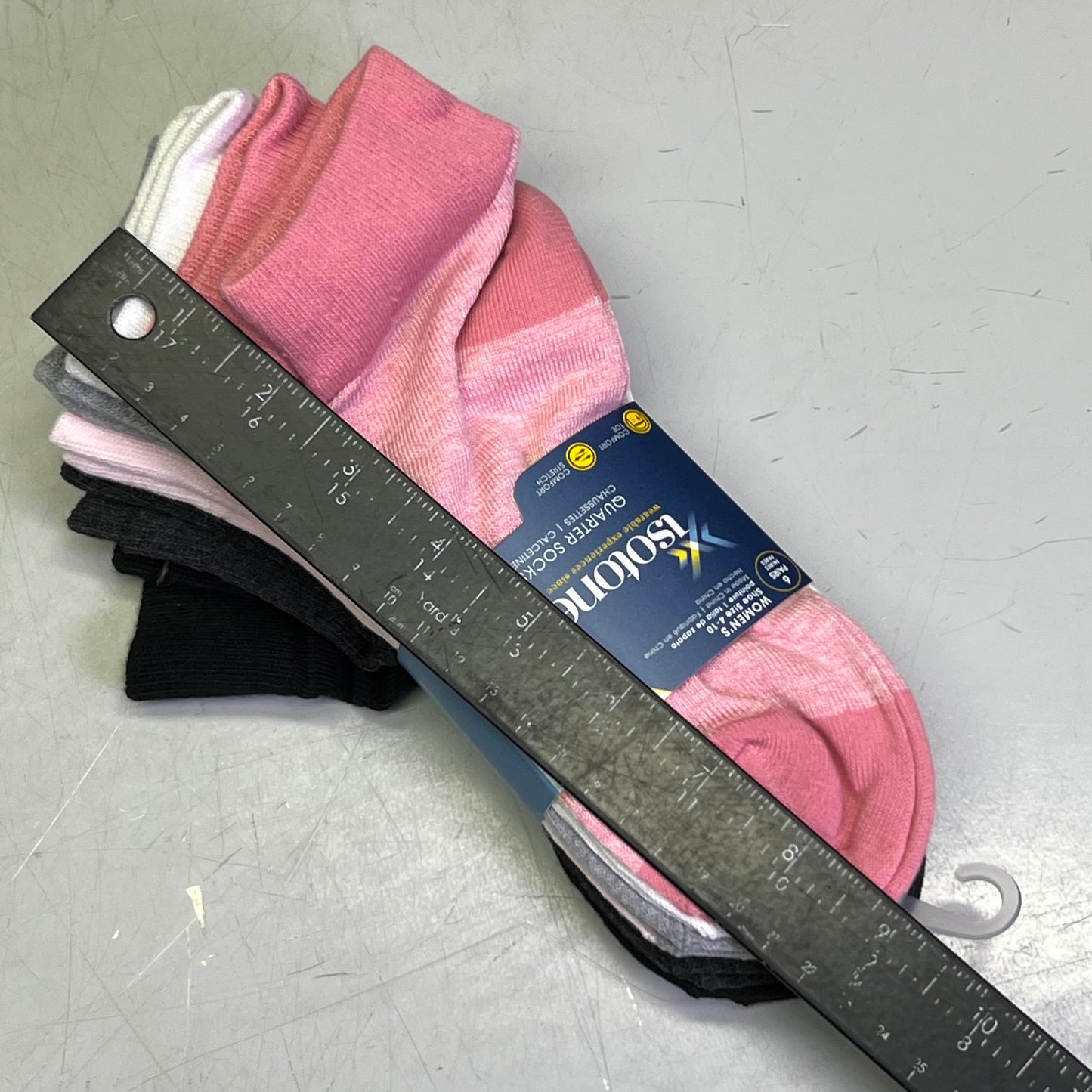 ISOTONER (6 PAIR) Quarter Socks Women's Sz 4-10, Pink