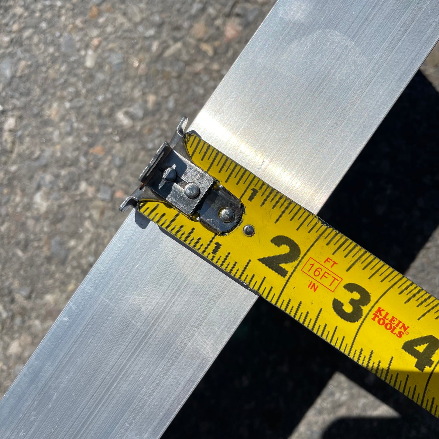 Z@ KRAFT TOOL CO. 16ft Magnesium Screed 192"x2"x4" CC416
