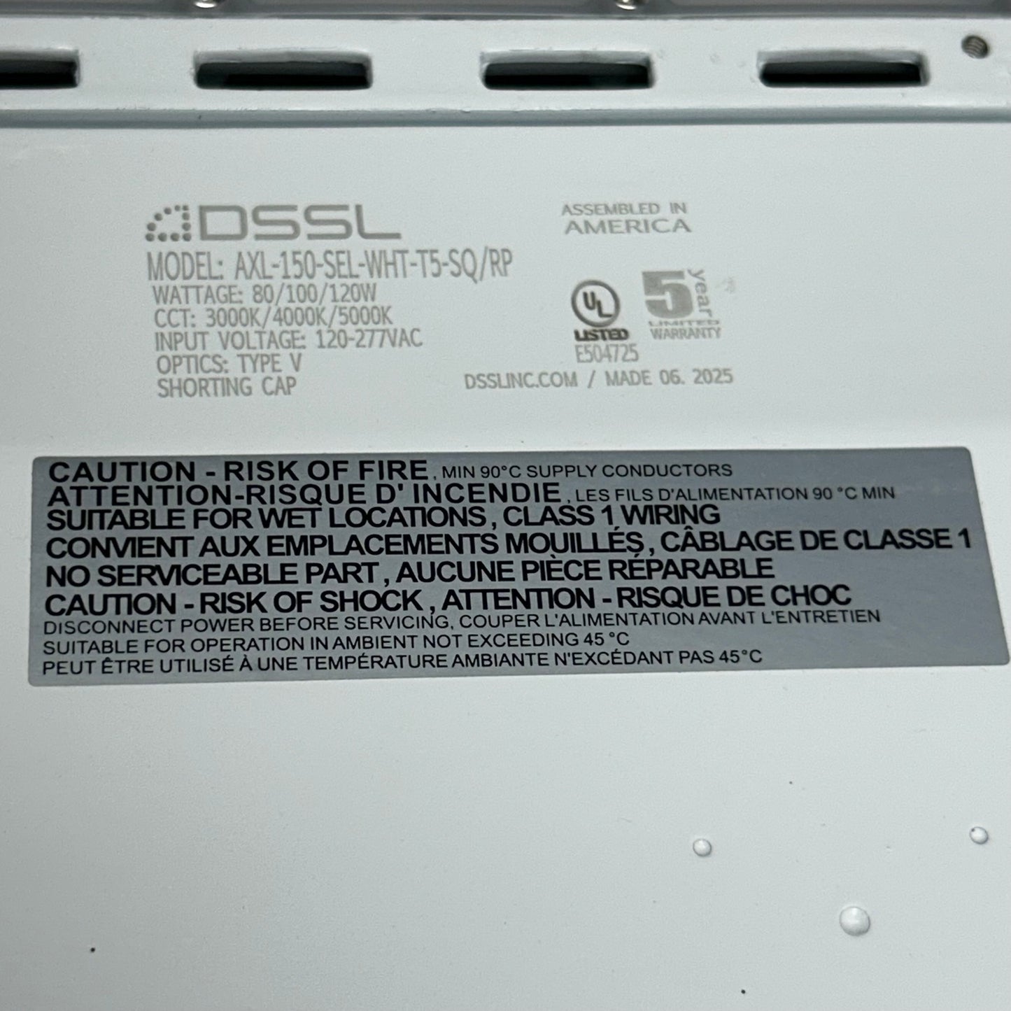 SUNCO LED Area/ Parking Lot Light 80/100/120W White AXL-150-SEL-WHIT-T5-SQ/RP