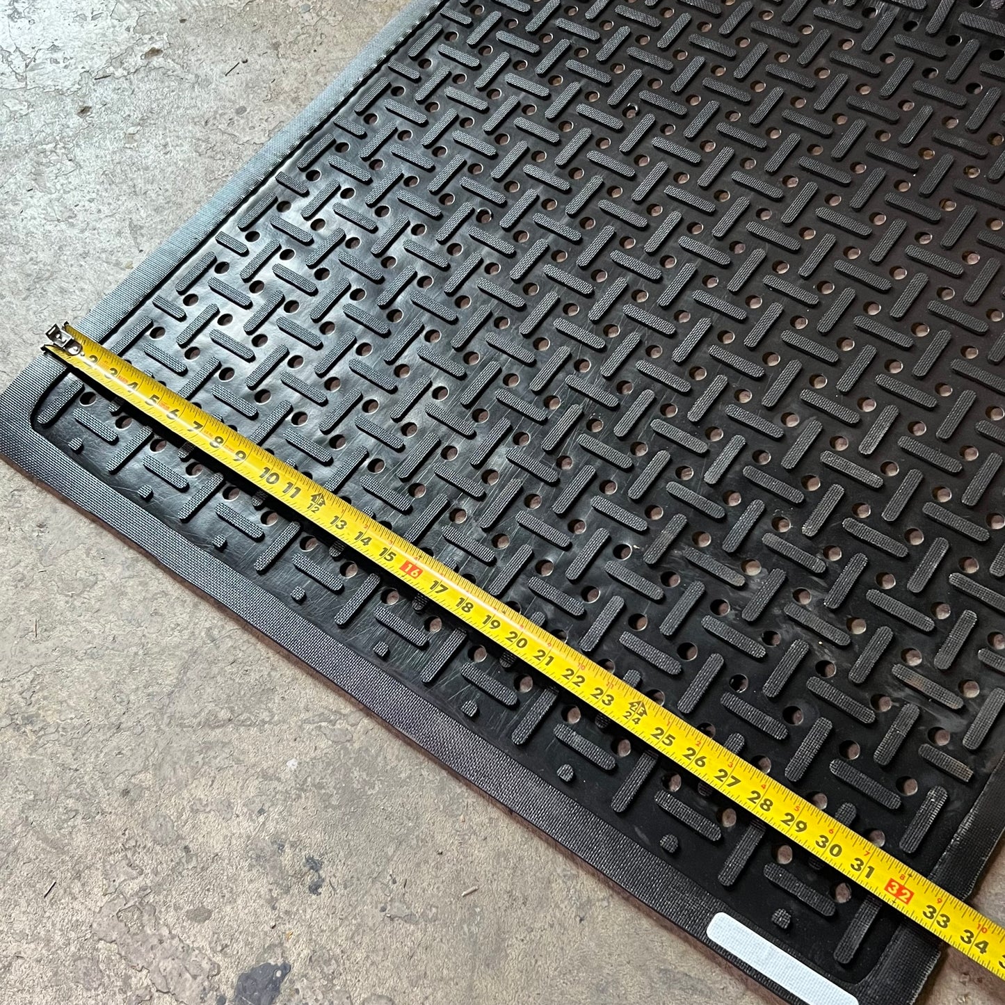PLANT ONE Rubber Mat Sz 3'W x 9'L