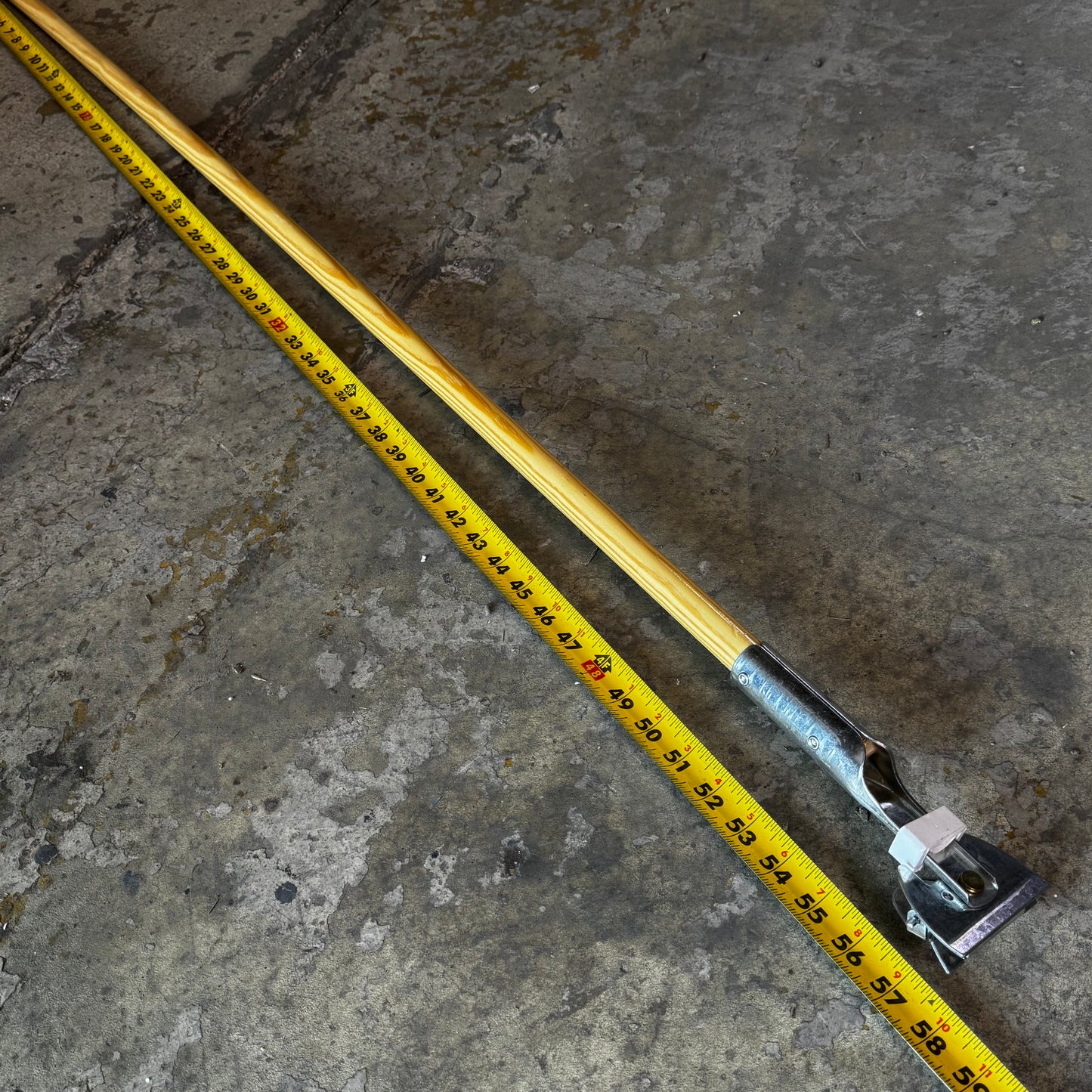 GENUINE JOE 24" Dust Mop With Handle, Wood 54101