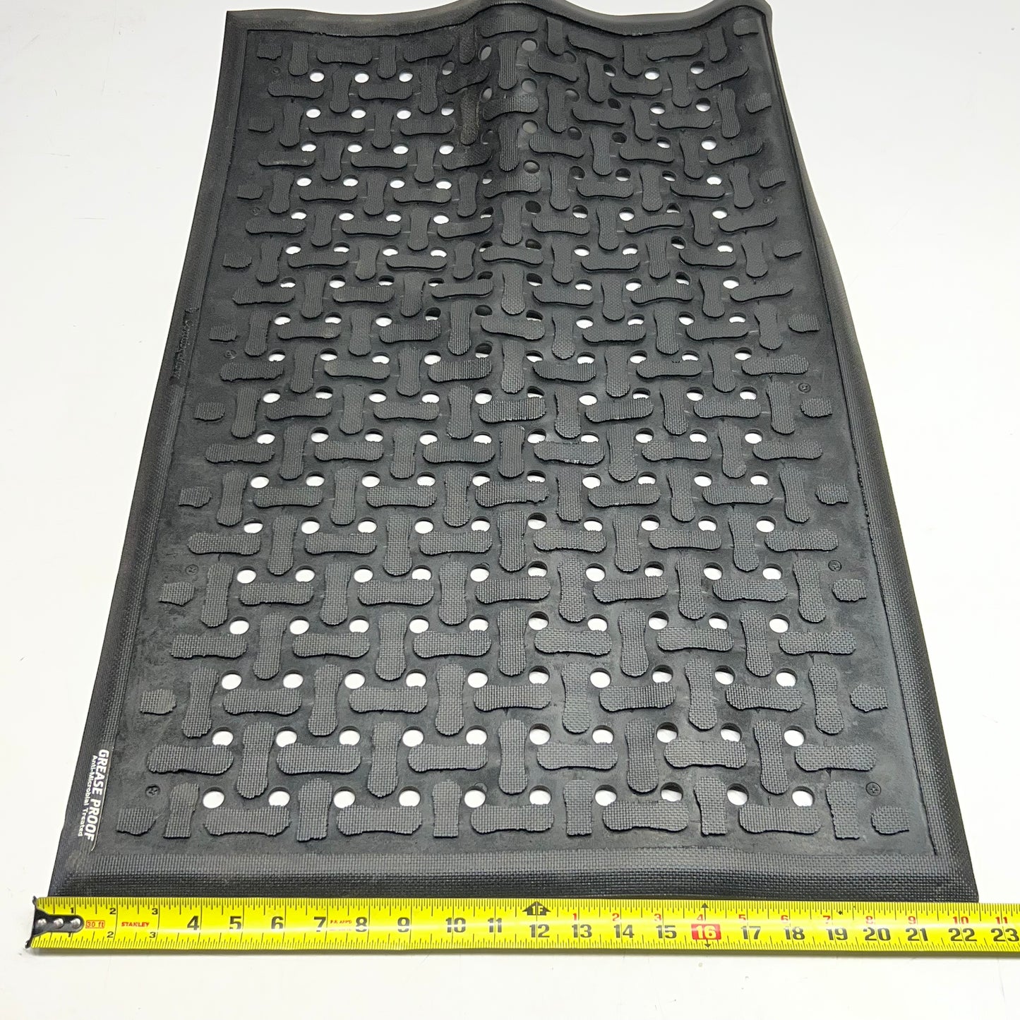 COMFORTFLOW Grease Proof Mat Sz 33.5"L x 22.5"W, Black