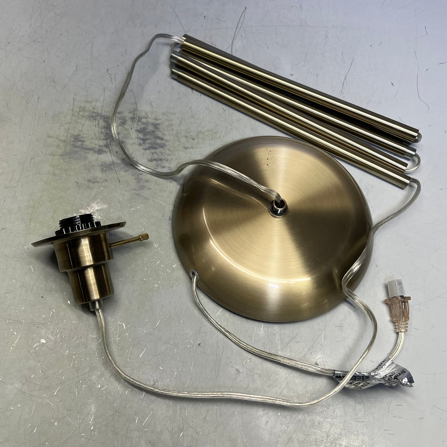 ZA@ ARLEC AMERICA  Torchiere Floor Lamp W/ Bulb 71" Brushed Brass AFL022BRUS-W