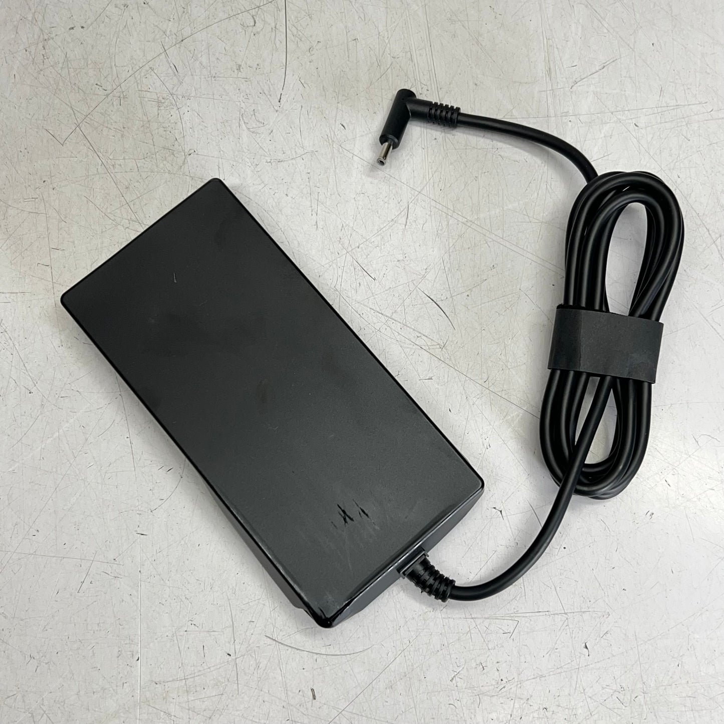 HP Thunderbolt4 Ultra Host Interface Quick Transmission 180W 9X481UT#ABA (As-Is)