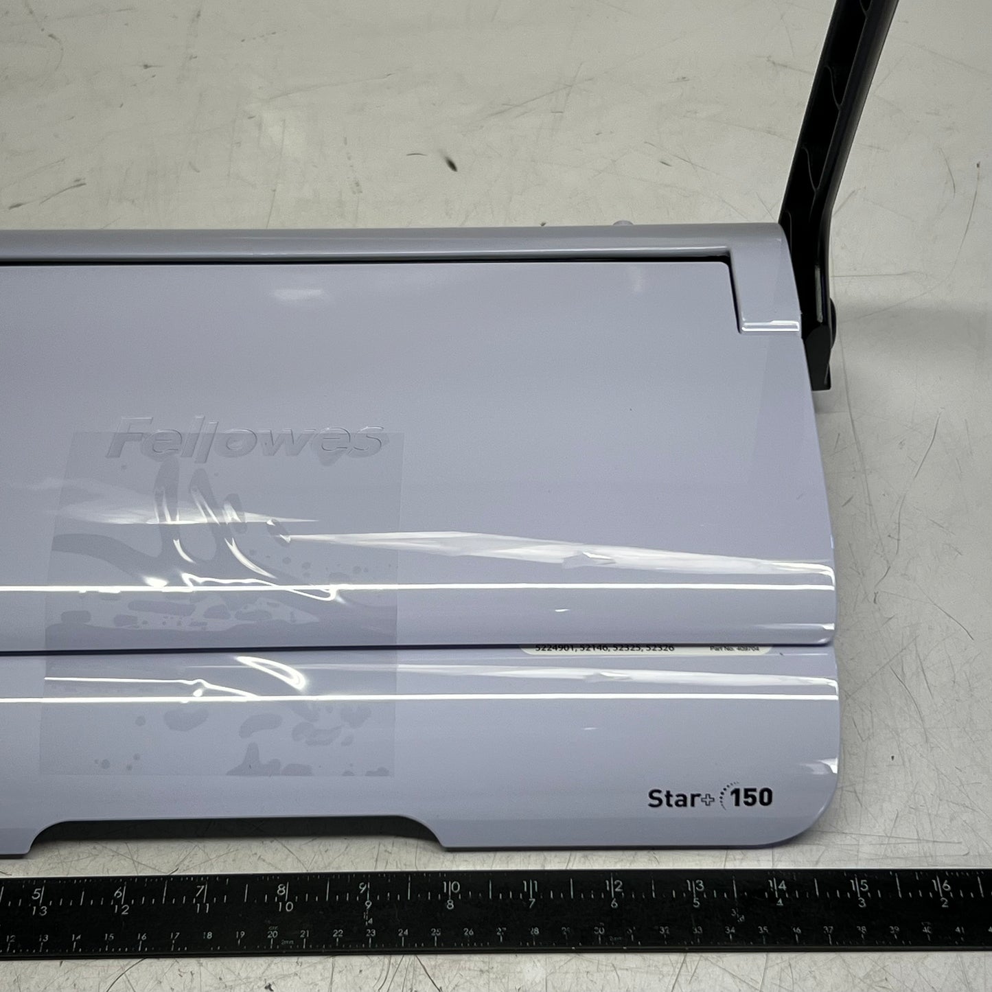 FELLOWES Star + 150 Comb Binding Machine Sz 14.5"L x 9.5"W, White CRC5006501