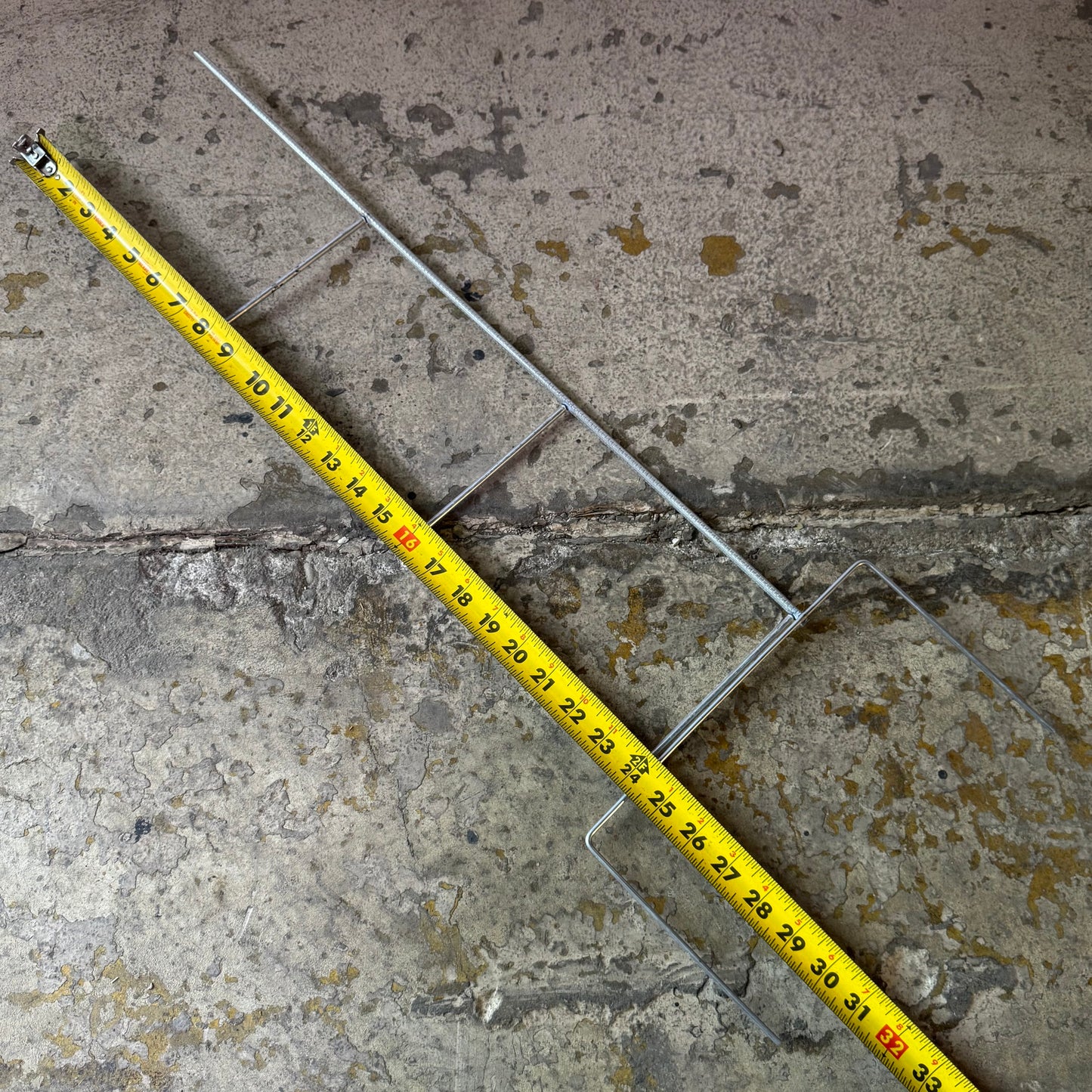 STEP STAKE (25 PACK) U-TOP Yard Sign Step Stake 1/4" B x 5 1/2" x 30" Grey