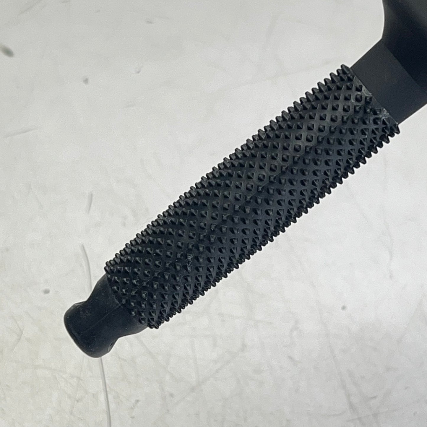 ERGO Ionic Ceramic Round Hair Brush Tourmaline Crystal Complex 1 3/4" Black ER43