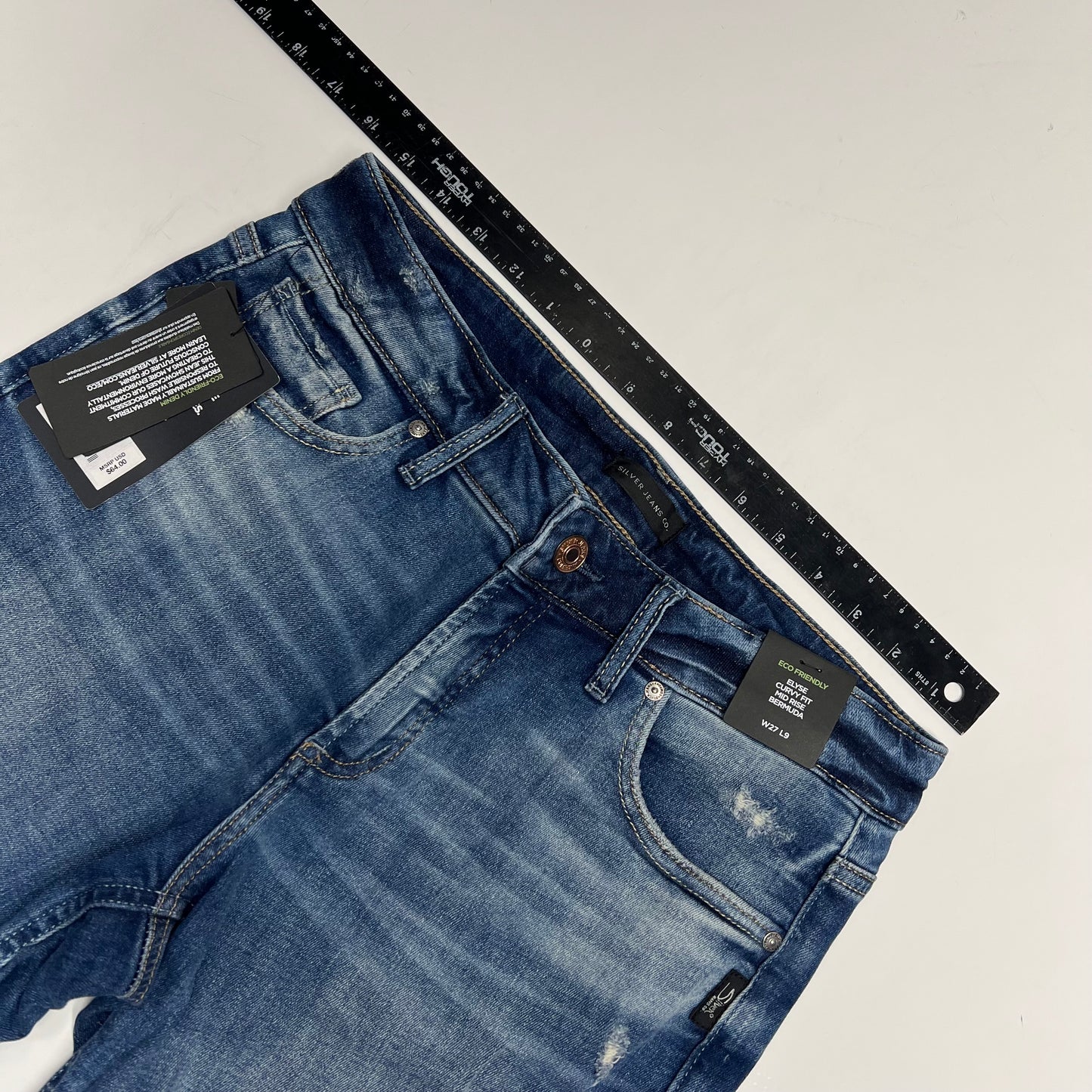 SILVER JEANS CO. Elyse Curvy Fit Mid Rise Bermuda Shorts Women's Sz 27 Indigo