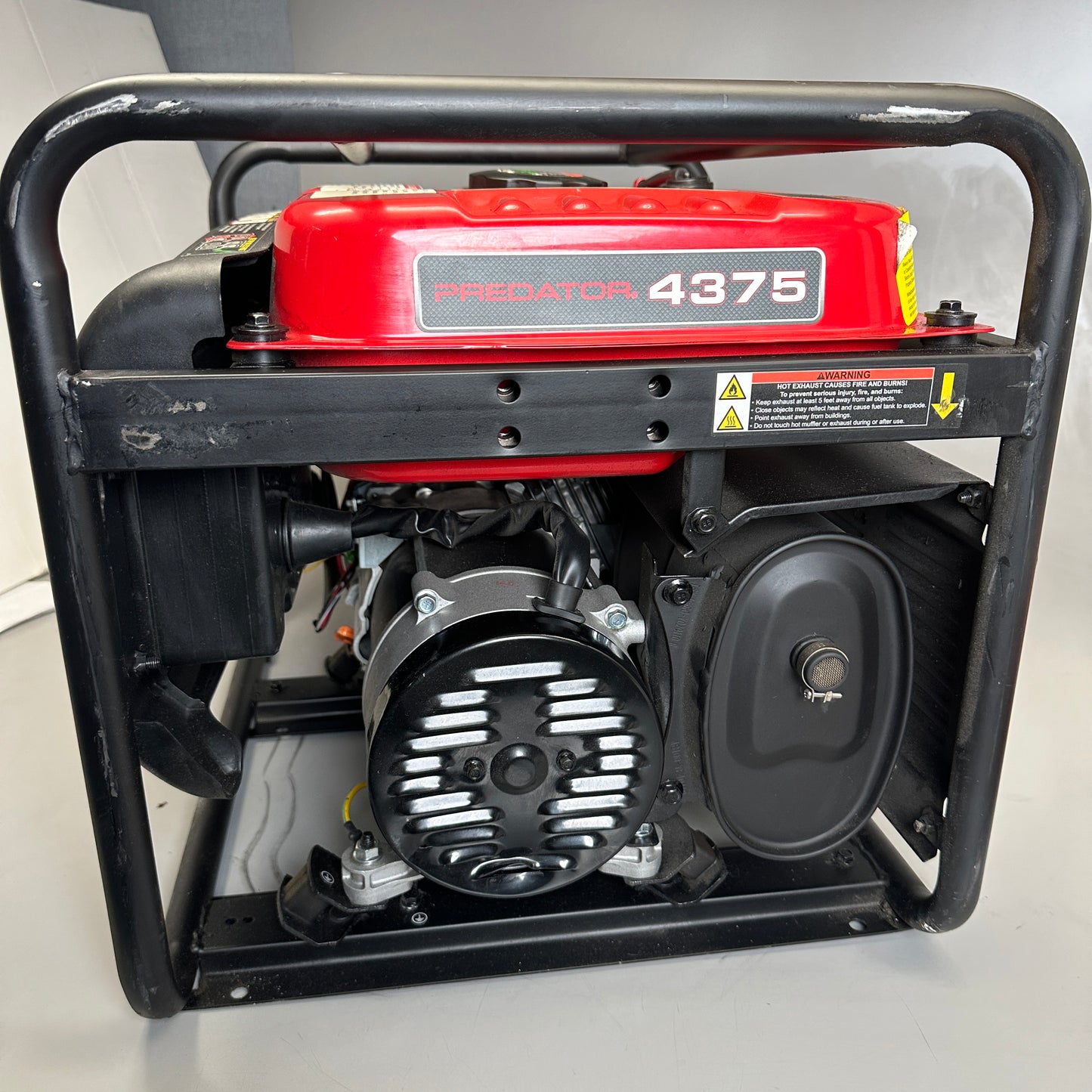 PREDATOR 4375 Watts Gas Portable Generator 3500 Watt Running New Other