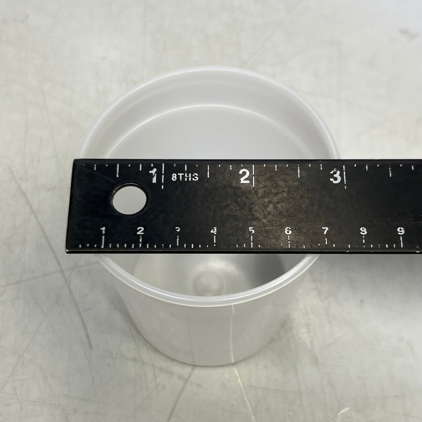 GLOBE (100 PACK) Multi-Purpose Container, Economy Style, Separate Snap Lid 8 oz 271009