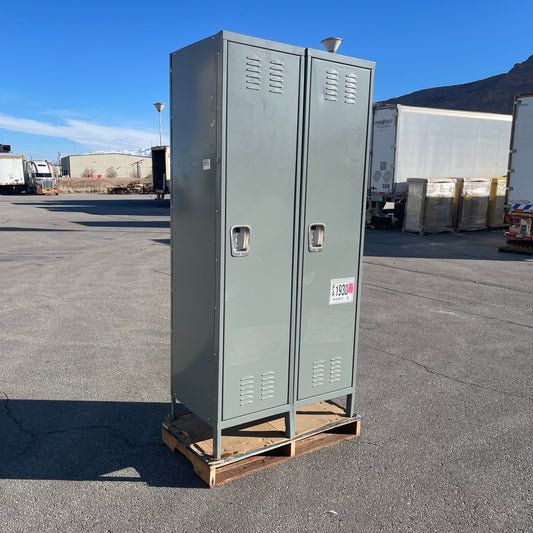 ZA@ Pallet of HALLOWELL Wardrobe Lockers Grey G7712826 (AS-IS)