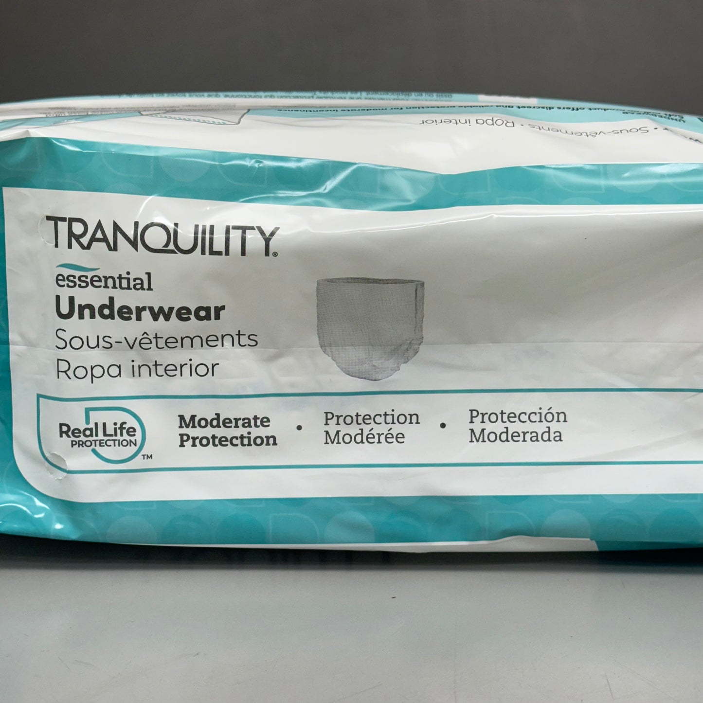 TRANQUILITY Essential Underwear 25 Count- Heavy Medium (34-48in) White