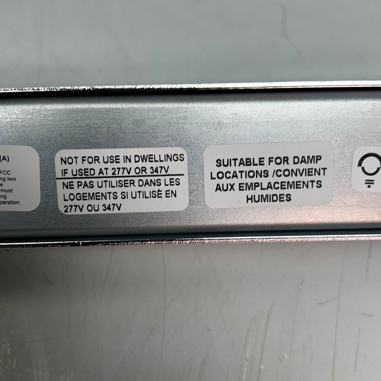 ZA@ EUREKA (2 PACK) Moonside Classic Wall Lighting Triplex Glass 23" L Dimmable w/ Hardware 3530-23 C