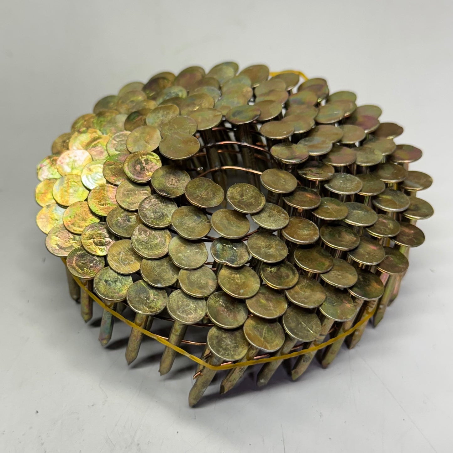 CRISP-AIR (7200 Pcs) Roofing Nails Sz 1 1/4" x .120, Gold 02032