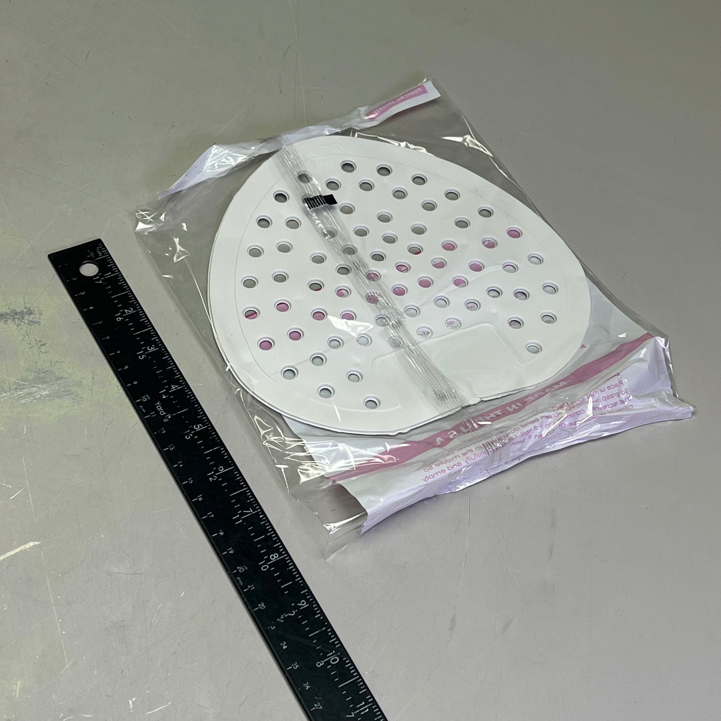 WAXIE (24 PACK) Urinal Screen Flexible Vinyl Cherry Scented One Size White W1400