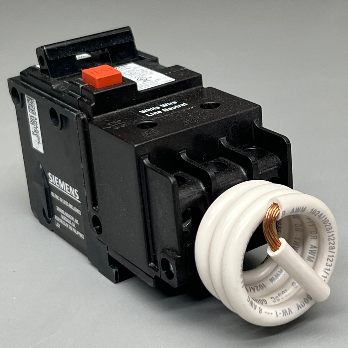 SIEMENS Circuit Breakers 30A Model: QE230