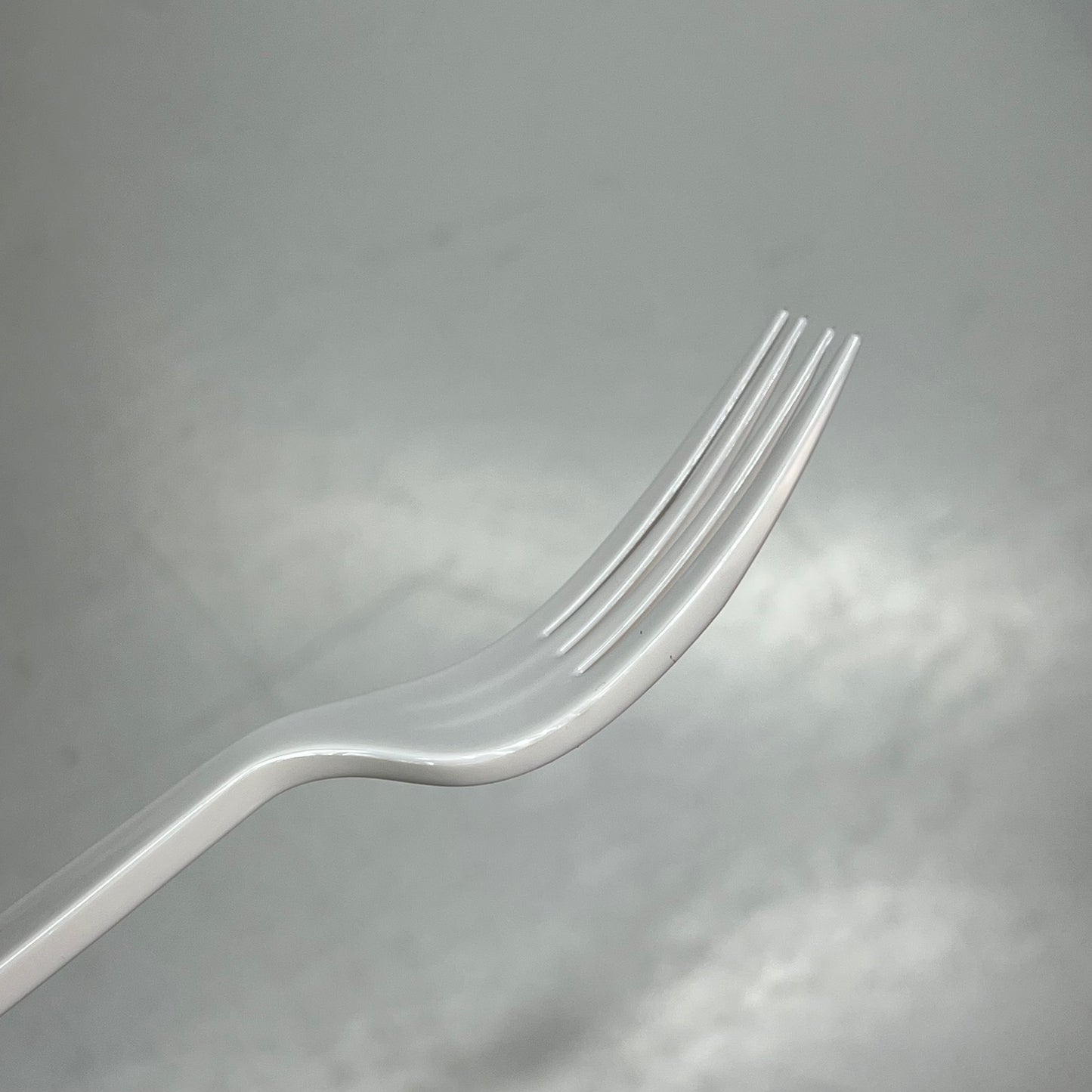 ZA@ PERK (1000 PACK) Mediumweight Plastic Cutlery Forks Polystyrene White PK58698