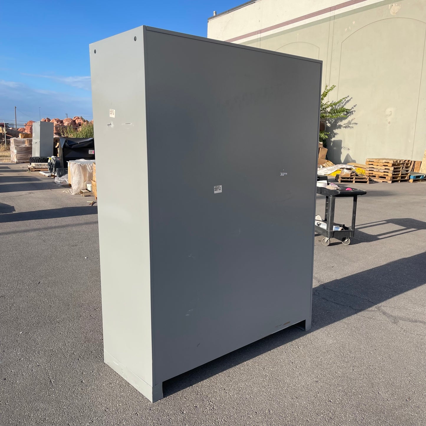 Z@ LYON Heavy-duty Storage Cabinet 82”x60”x24” Dove Grey DD1149 (AS-IS)