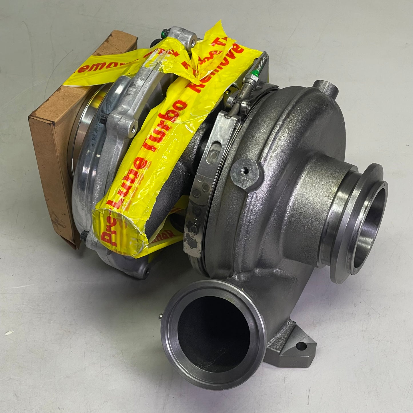 OE-TURBOPOWER Turbocharger For Ford F-250, 350, 450 Super Duty Steel D1004