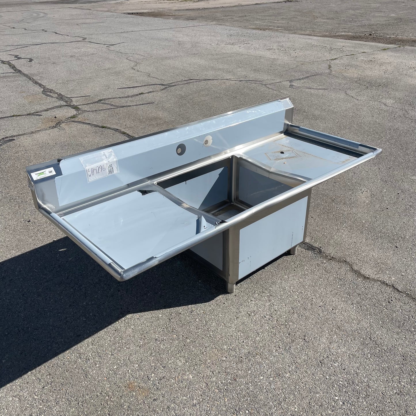 REGENCY One Compartment Commercial Sink Stainless Steel 600S12424224